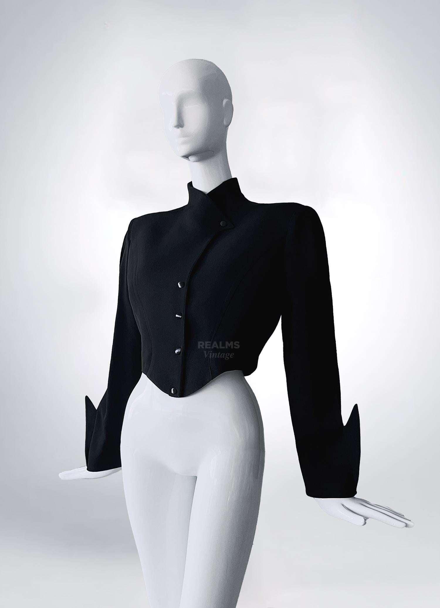 Women's Thierry Mugler FW1988/89 Rare Black Cropped Jacket Shark Fin For Sale
