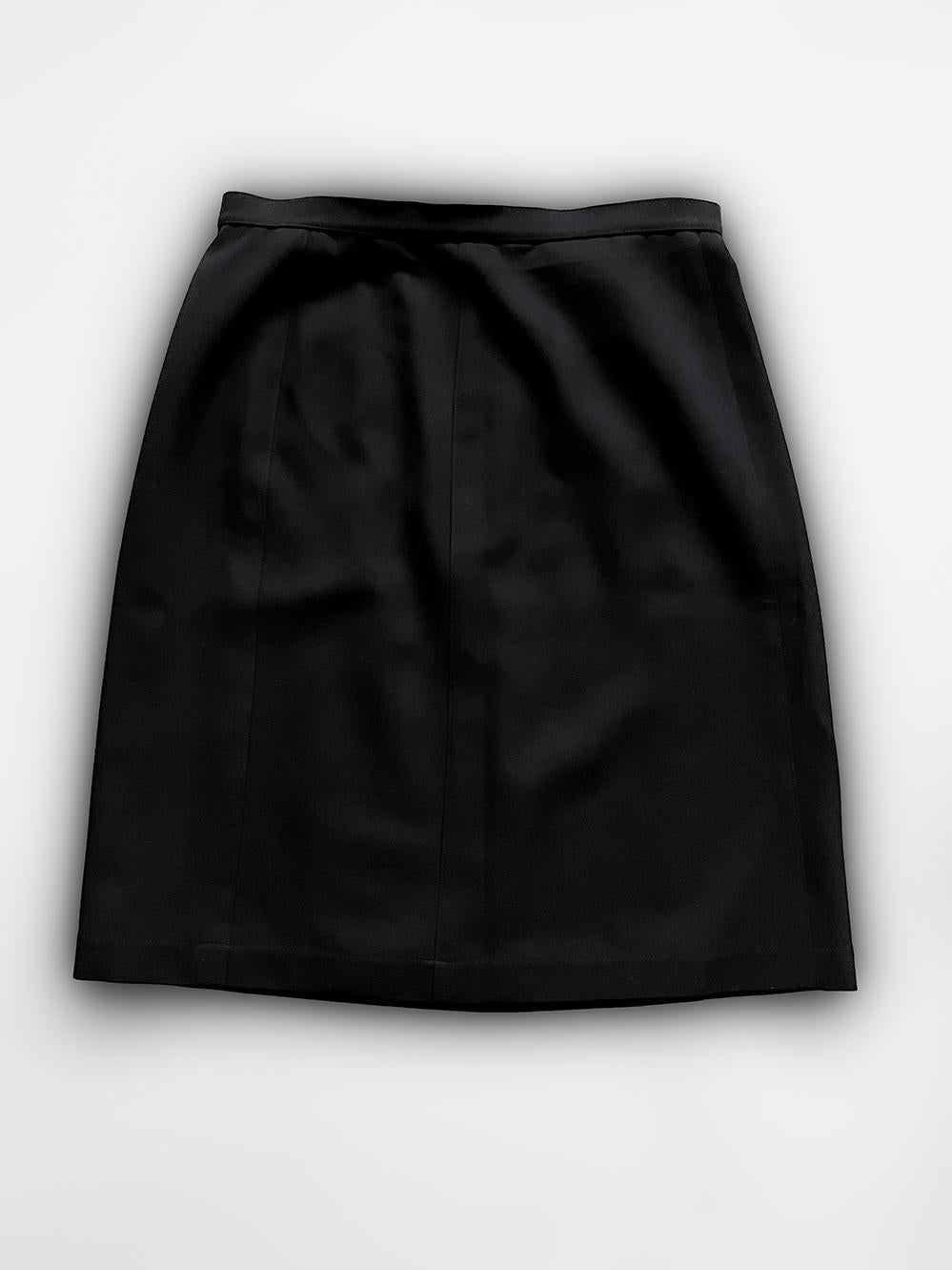Thierry Mugler Gorgeous Suit Black Drama Collar Jewel Pearl FW 1996 Jacket Skirt For Sale 7