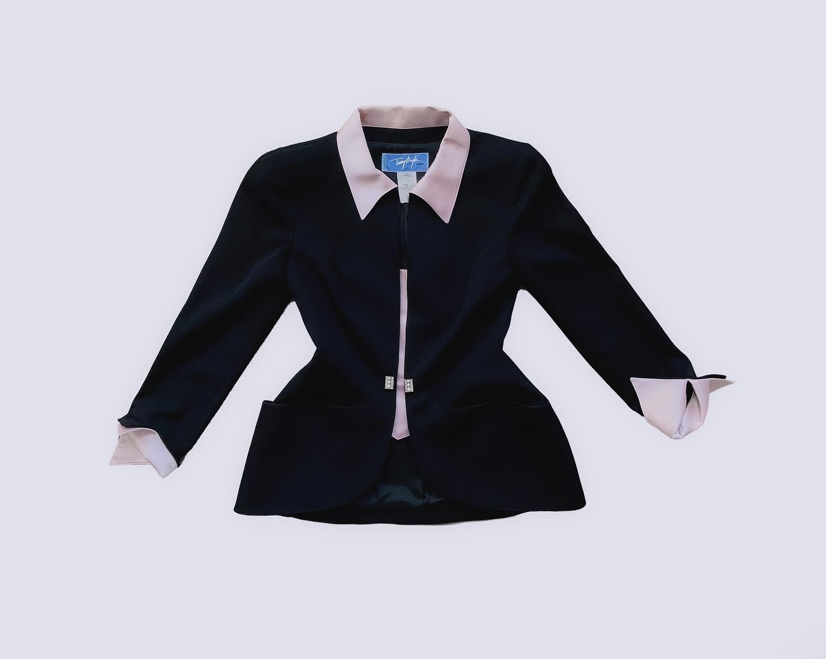 Thierry Mugler Gorgeous Suit Black Drama Collar Jewel Pearl FW 1996 Jacket Skirt For Sale 1