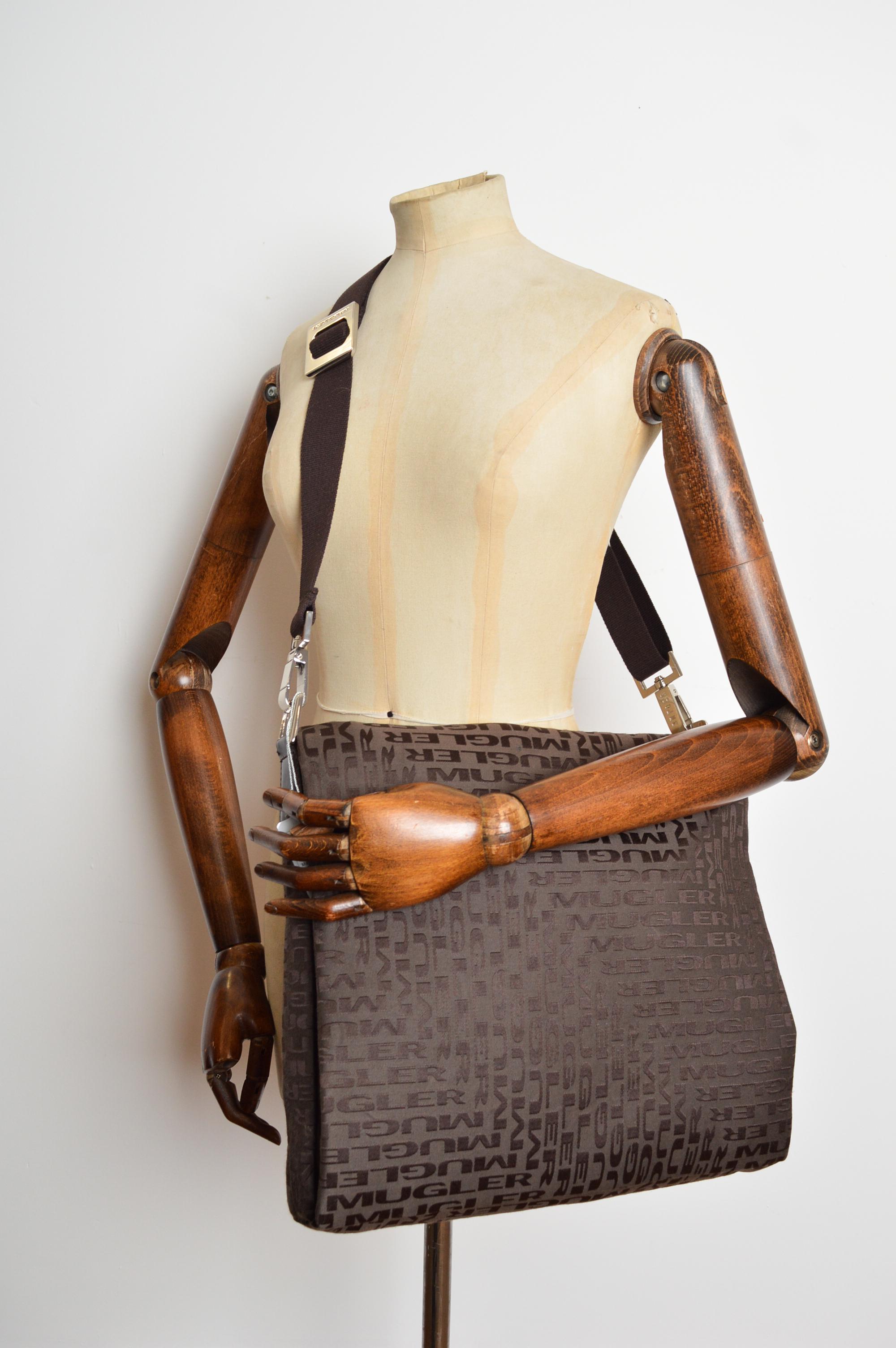 Thierry Mugler Large sacoche en jacquard marron chocolat - ordinateur portable en vente 7