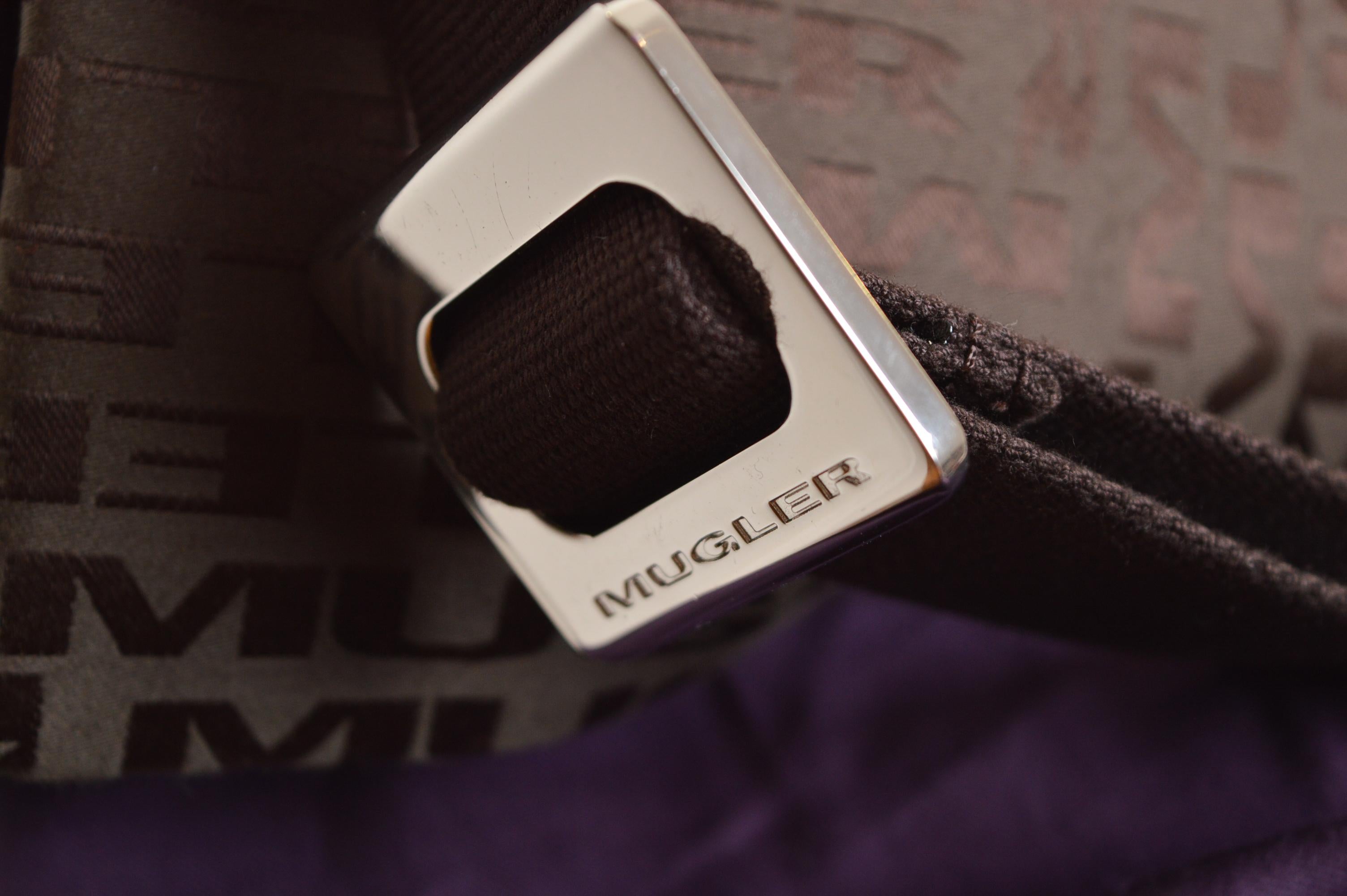 Thierry Mugler Large sacoche en jacquard marron chocolat - ordinateur portable en vente 3