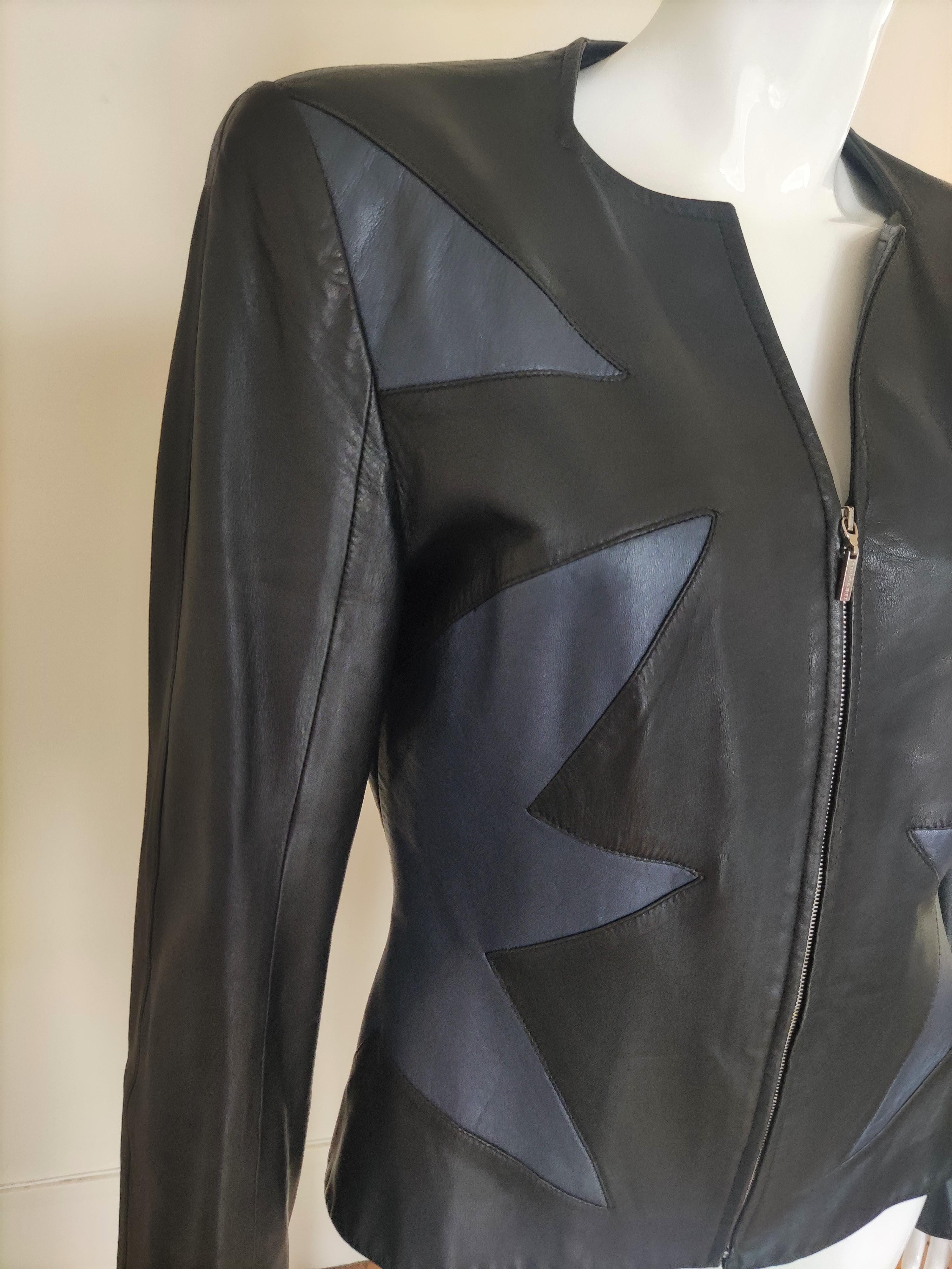 Thierry Mugler Leather Lamb Star Fringe Wasp Waist Bee Motorcycle Large Jacket In Excellent Condition For Sale In PARIS, FR