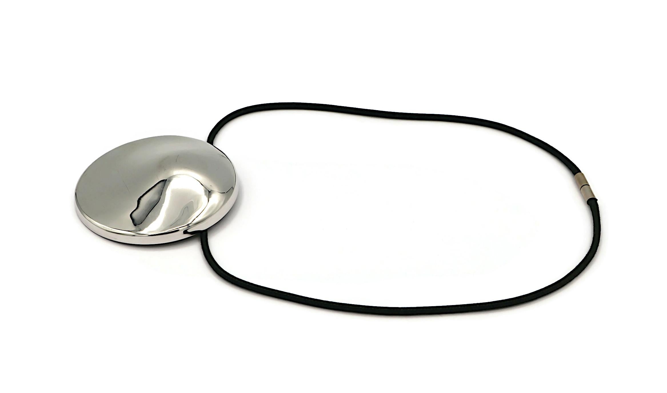 THIERRY MUGLER Limited Edition Le Talisman Sterling Silver Pendant Necklace For Sale 1