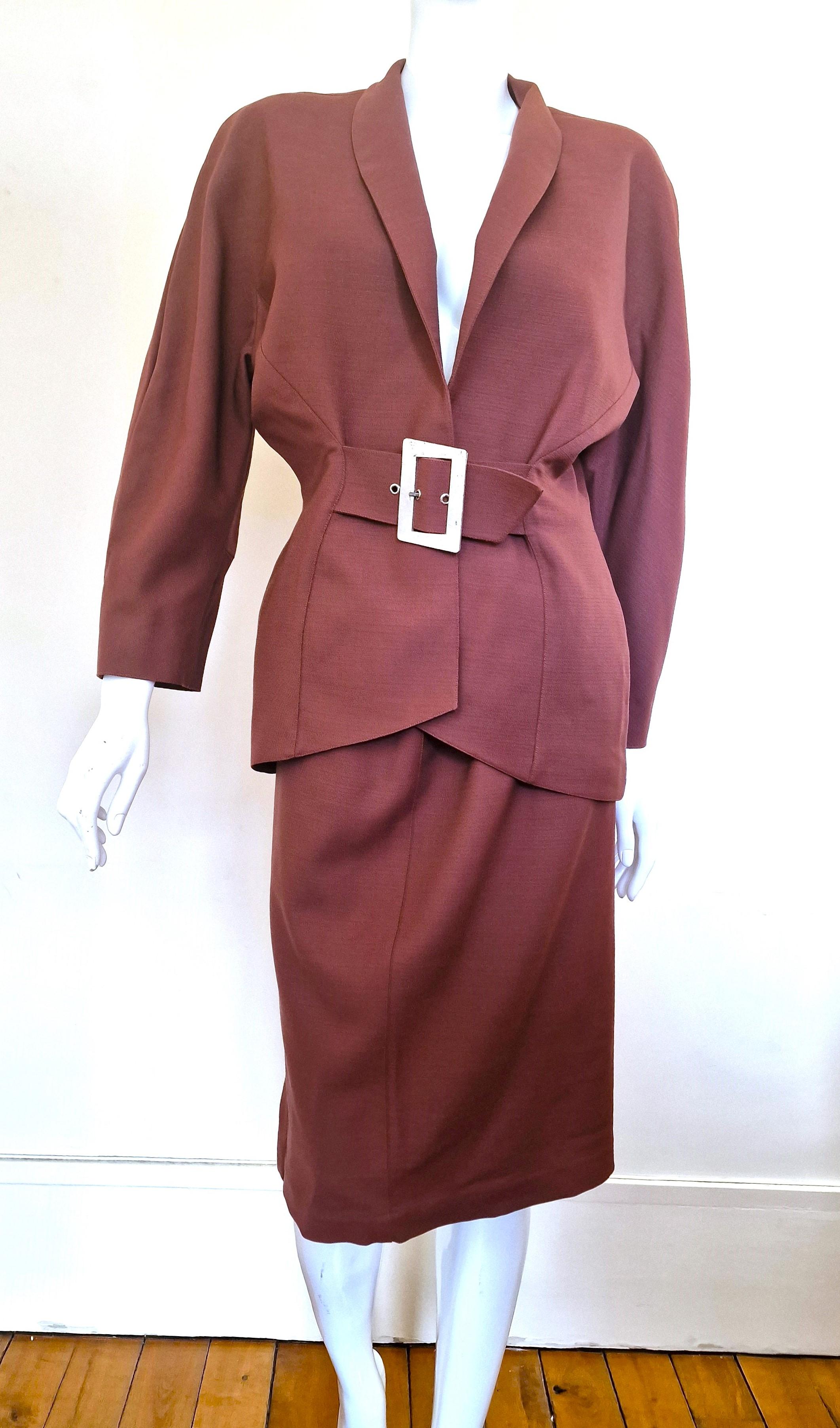 Thierry Mugler Metal Belt Wasp Waist Couture Large Ensemble Brown Dress Suit In Excellent Condition In PARIS, FR