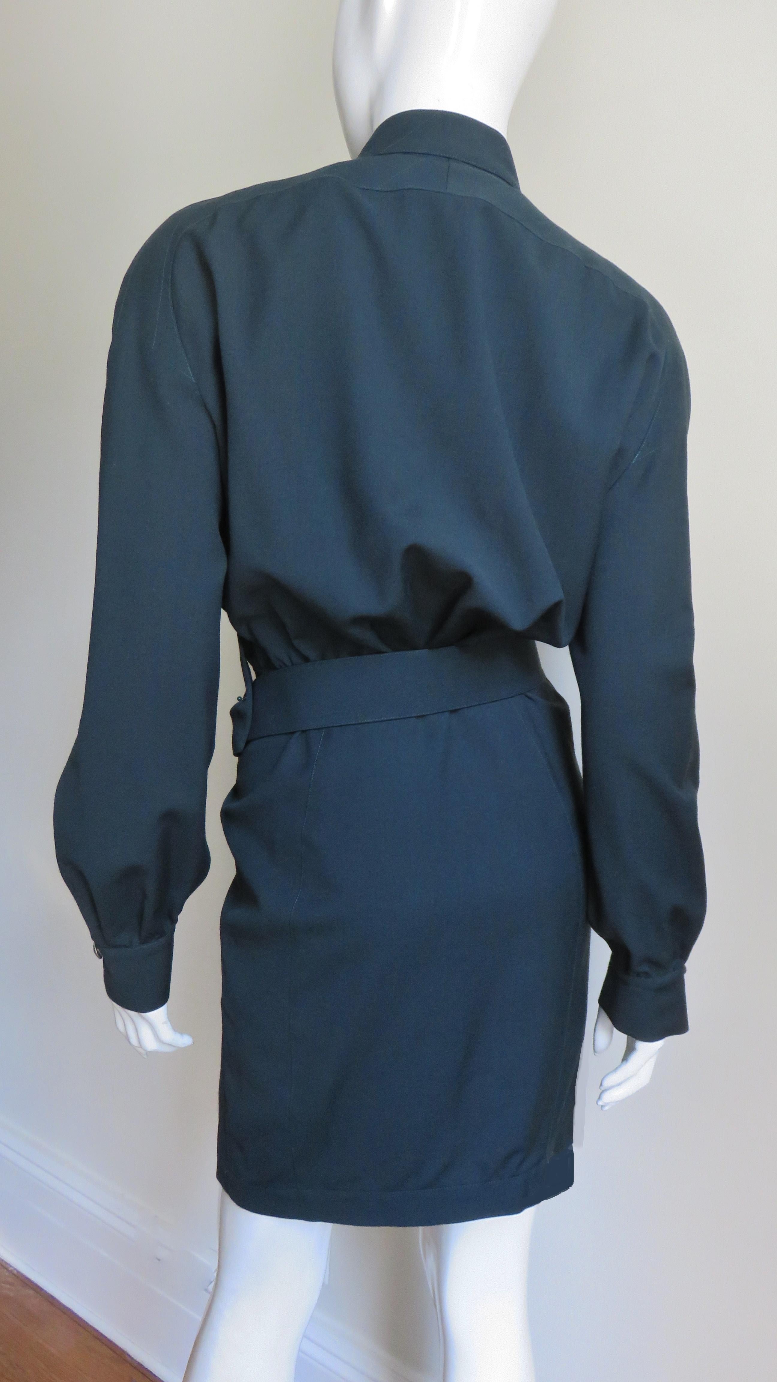 Abito a portafoglio Thierry Mugler Greene & Greene in vendita 7