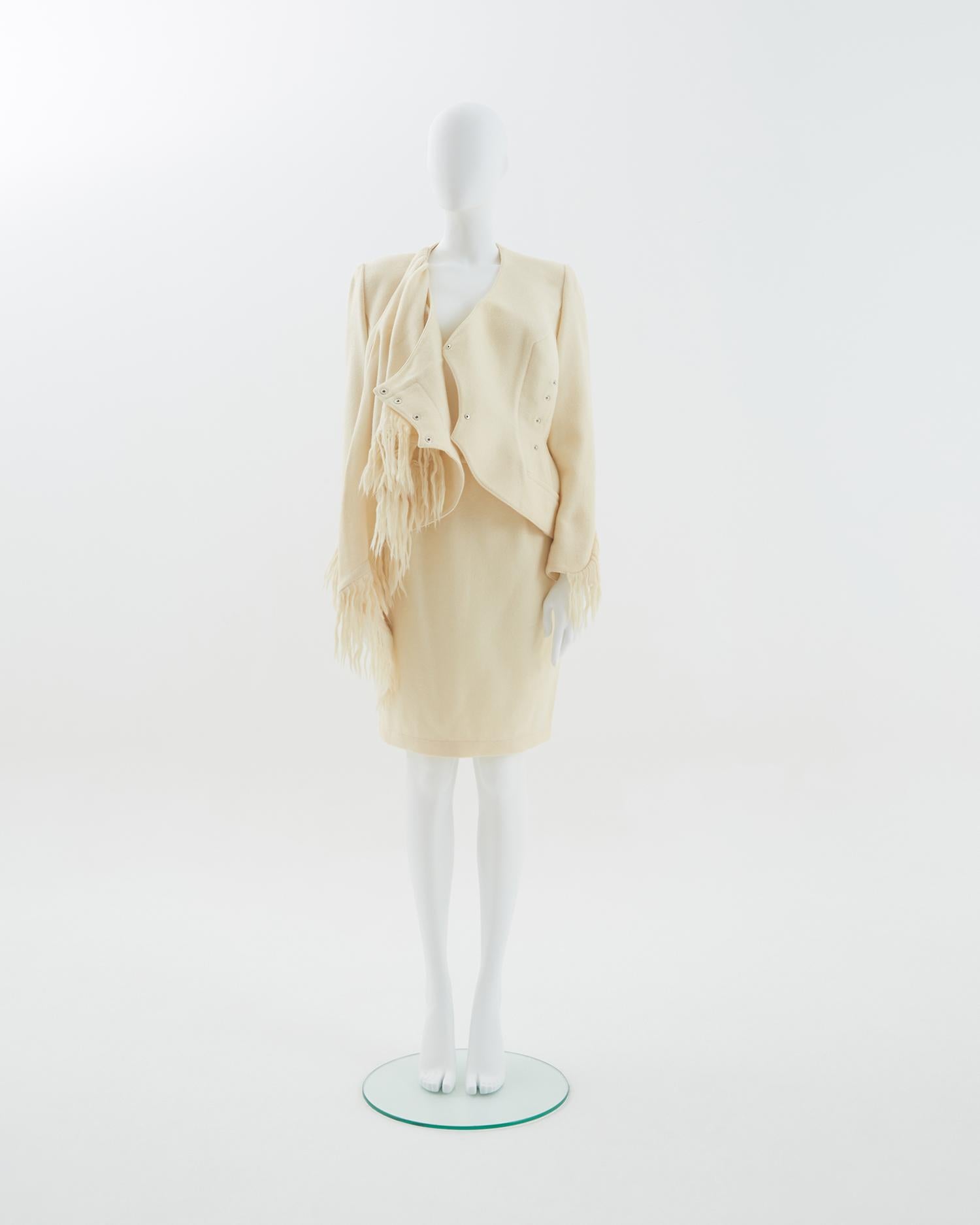 Women's Thierry Mugler off-white mohair fringe scarf collar jacket and skirt suit, 1990s For Sale