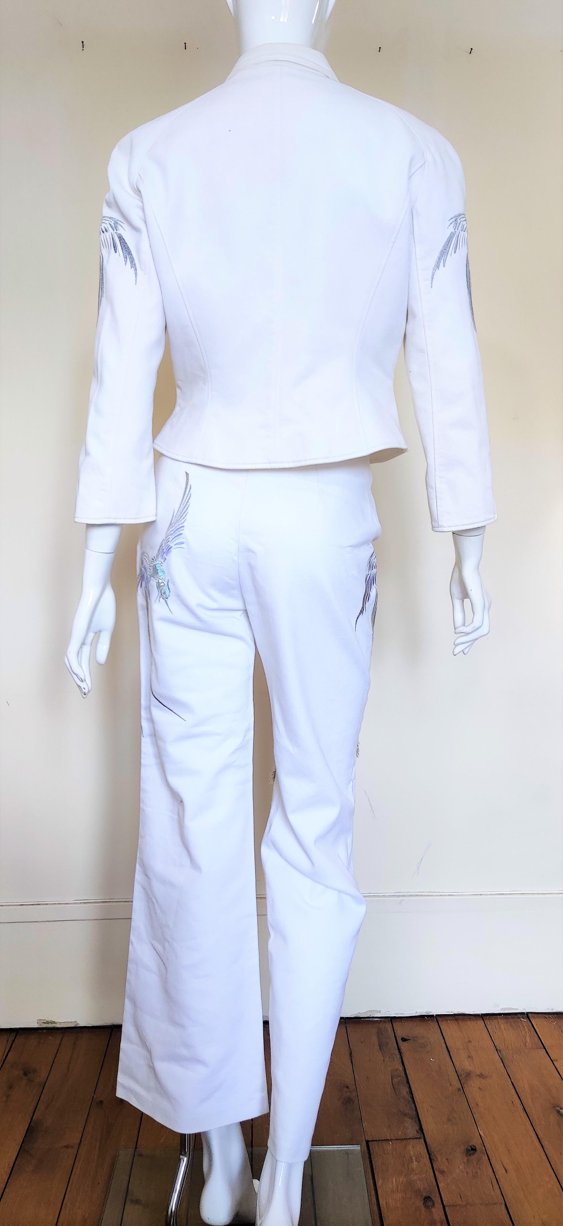 Thierry Mugler - Ensemble veste et pantalon couture blanc paon avec imprimé Excellent état - En vente à PARIS, FR