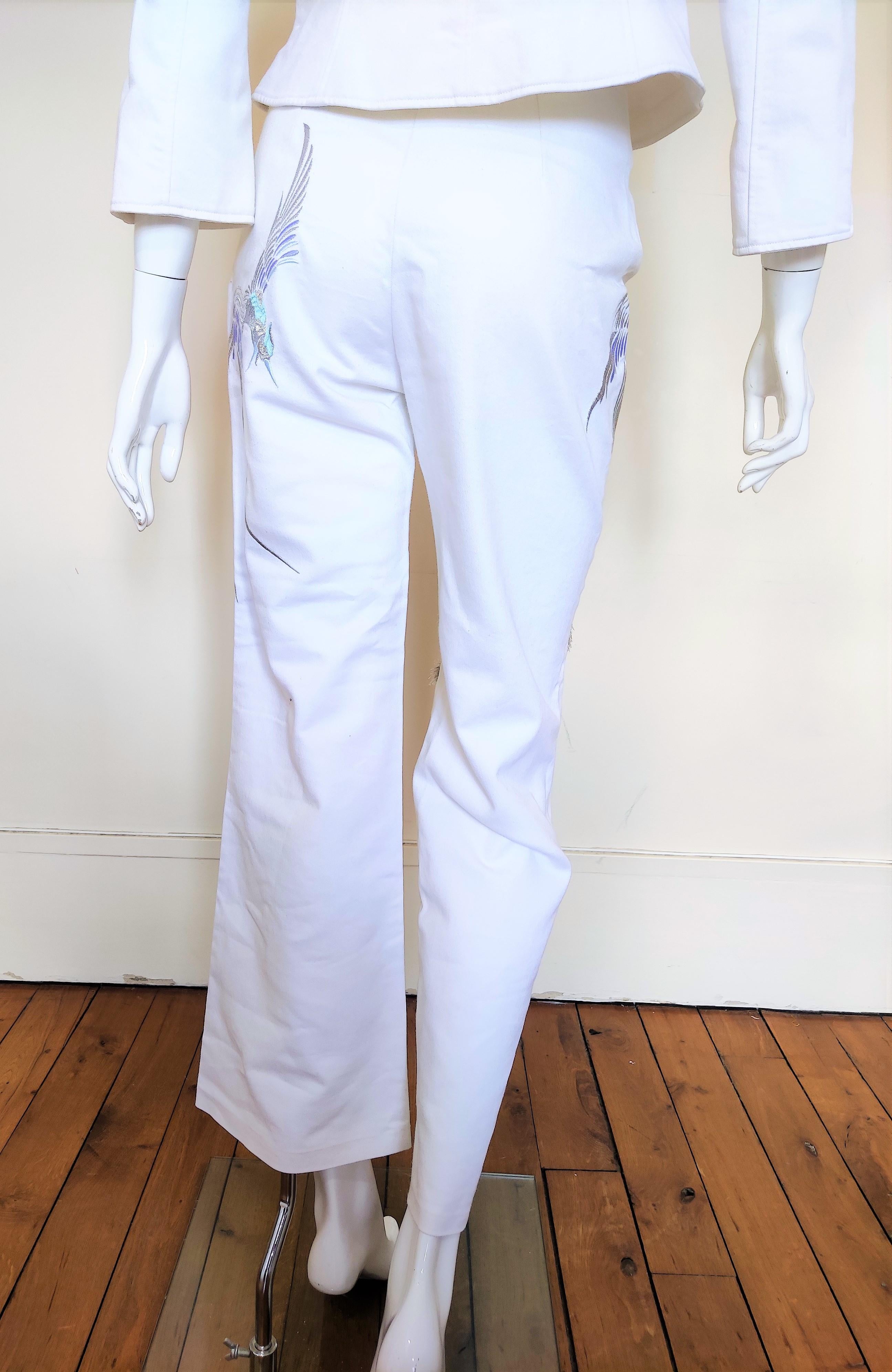 Thierry Mugler - Ensemble veste et pantalon couture blanc paon avec imprimé Pour femmes en vente
