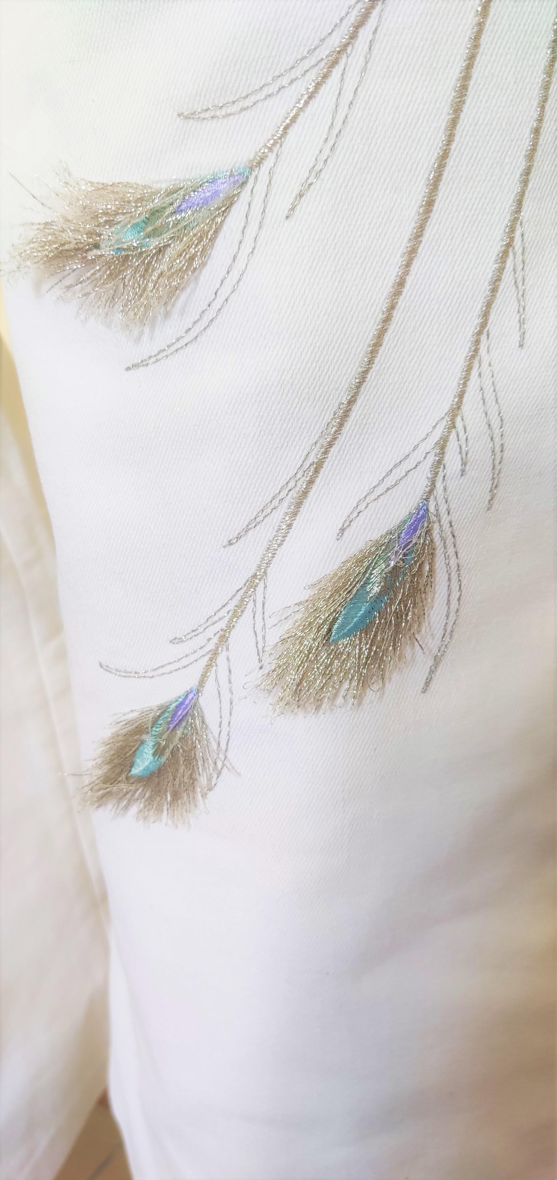 Thierry Mugler - Ensemble veste et pantalon couture blanc paon avec imprimé en vente 2