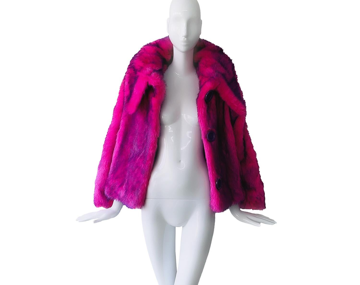 Thierry Mugler Phenomenal Rare 1985/86 Faux Fur Coat Jacket For Sale 4