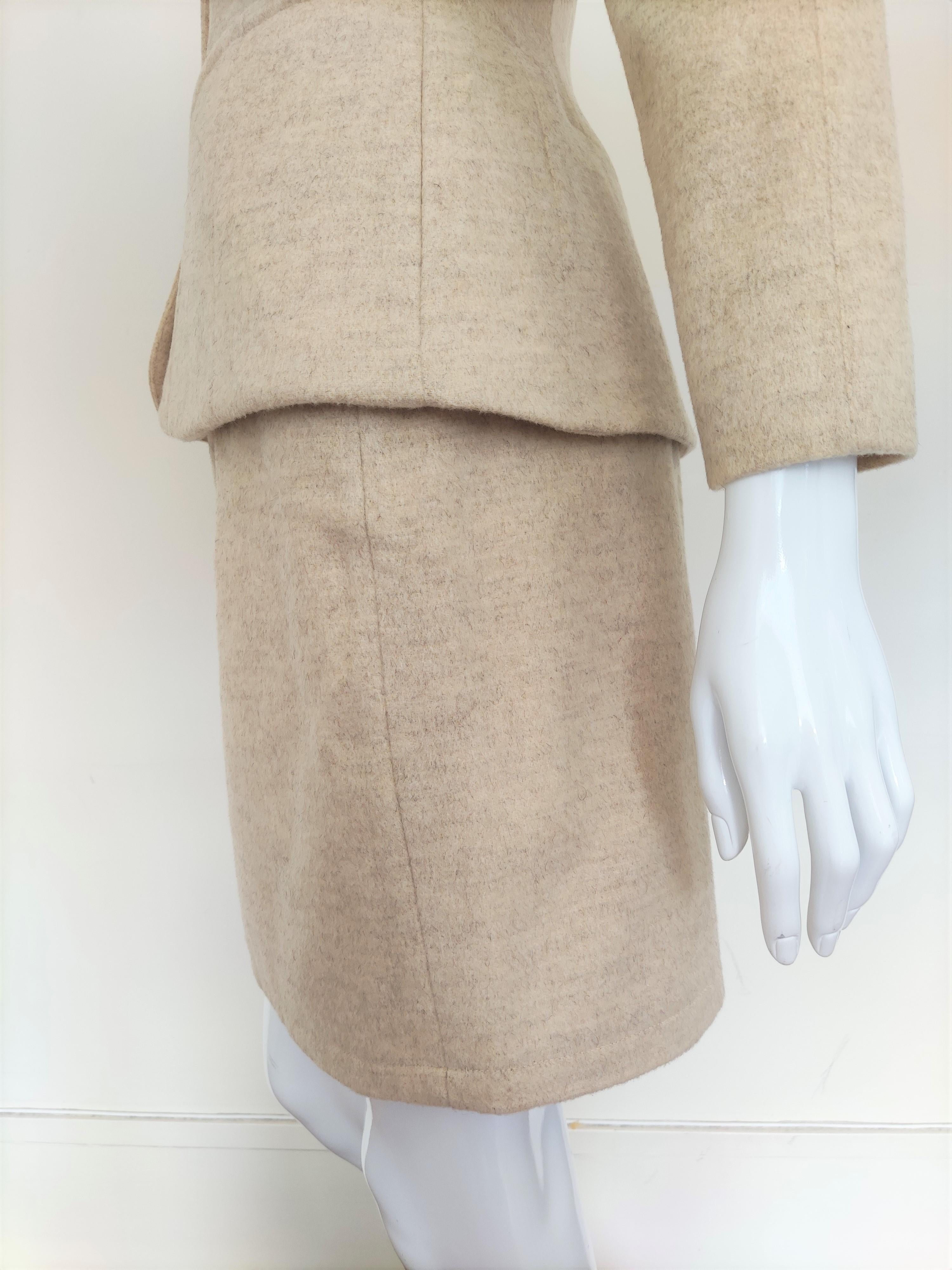 Thierry Mugler Rabbit Fur Cream White Wasp Waist Couture Medium Ensemble Suit For Sale 2