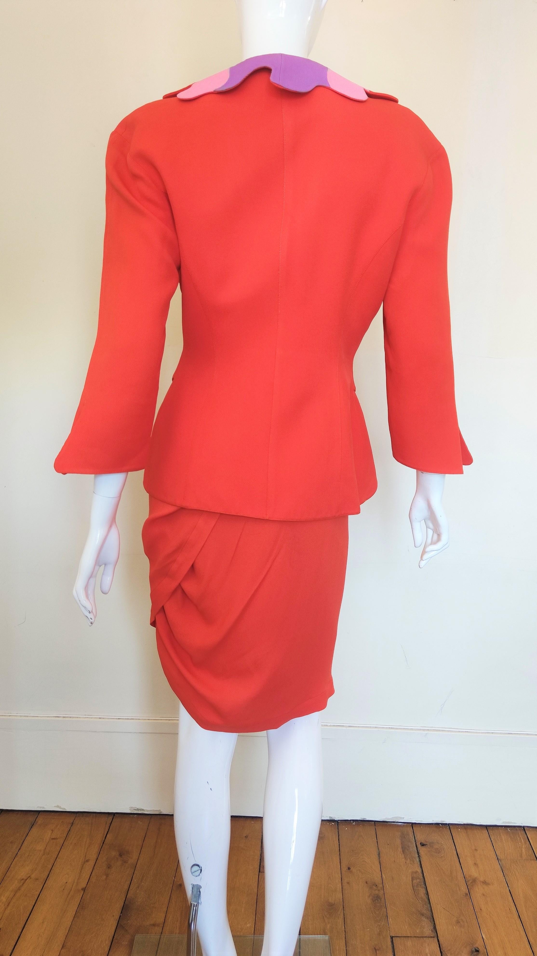 Thierry Mugler Regenbogen Arc En Ciel F/S 1990 Couture Strukturierter Ensemble-Anzug (Rot) im Angebot