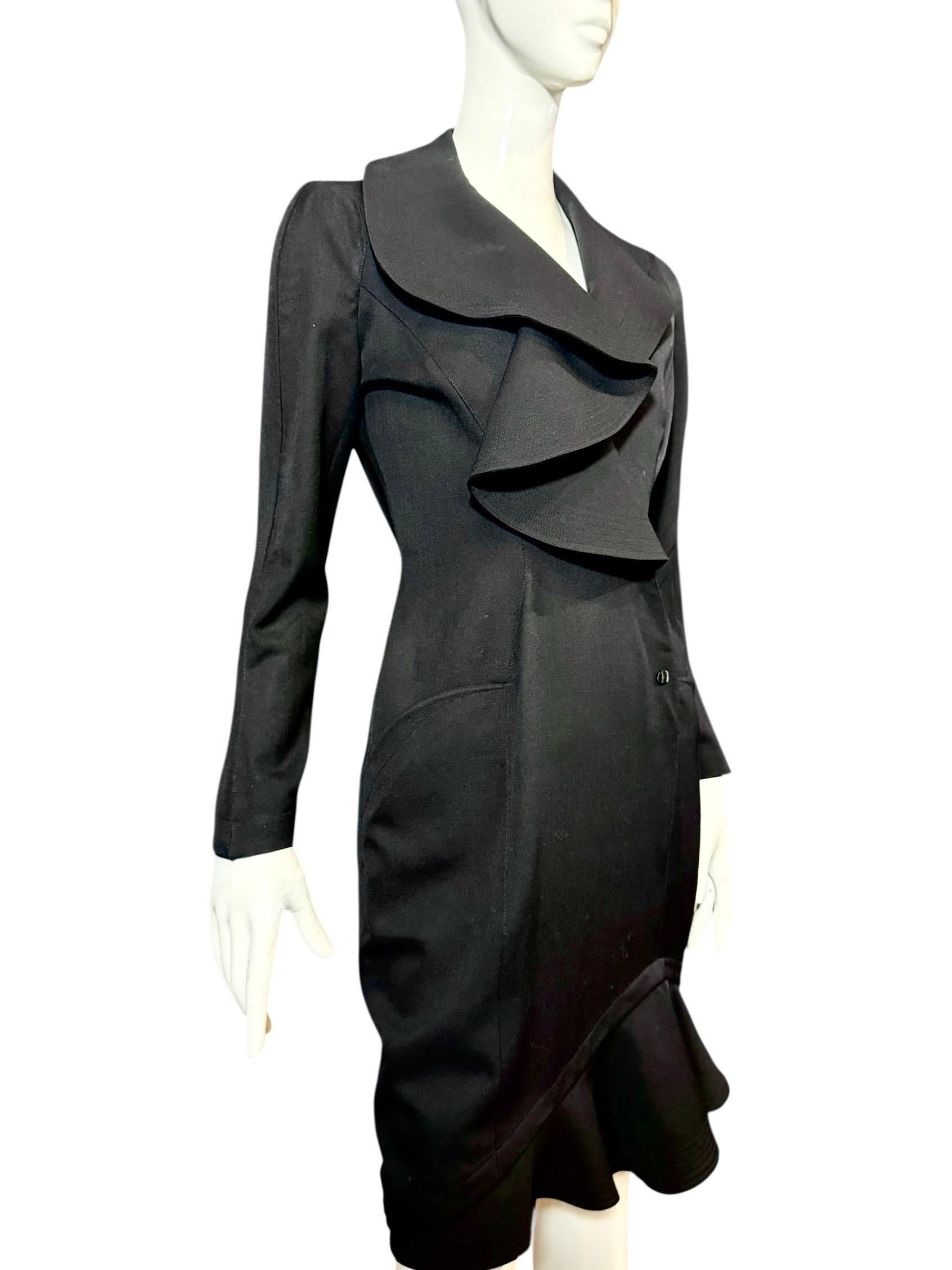 Thierry Mugler RARE Black Ruffled Runway Wool Suit Dress Coat, 1989 collection (Schwarz) im Angebot