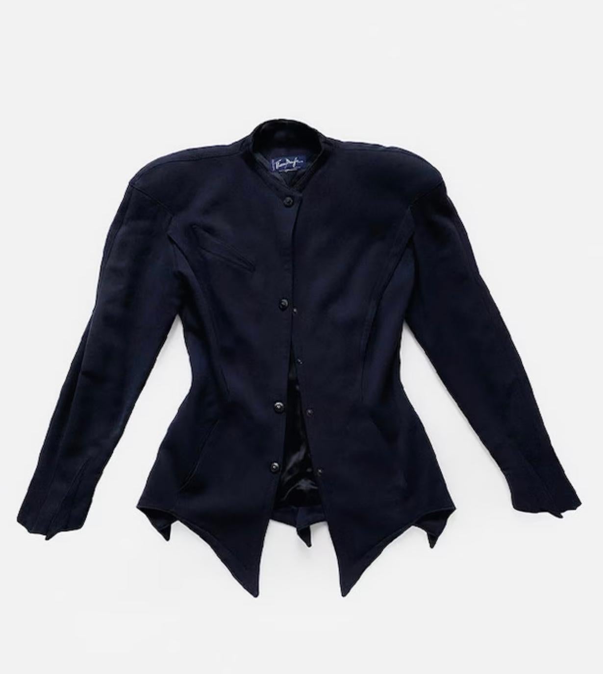 Thierry Mugler Rare Dramatic Suit Skirtsuit Silhouette Wool Blazer Skirt 80s en vente 6