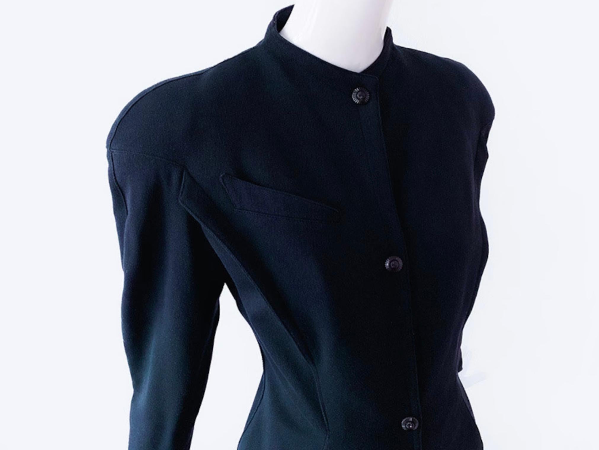 Noir Thierry Mugler Rare Dramatic Suit Skirtsuit Silhouette Wool Blazer Skirt 80s en vente