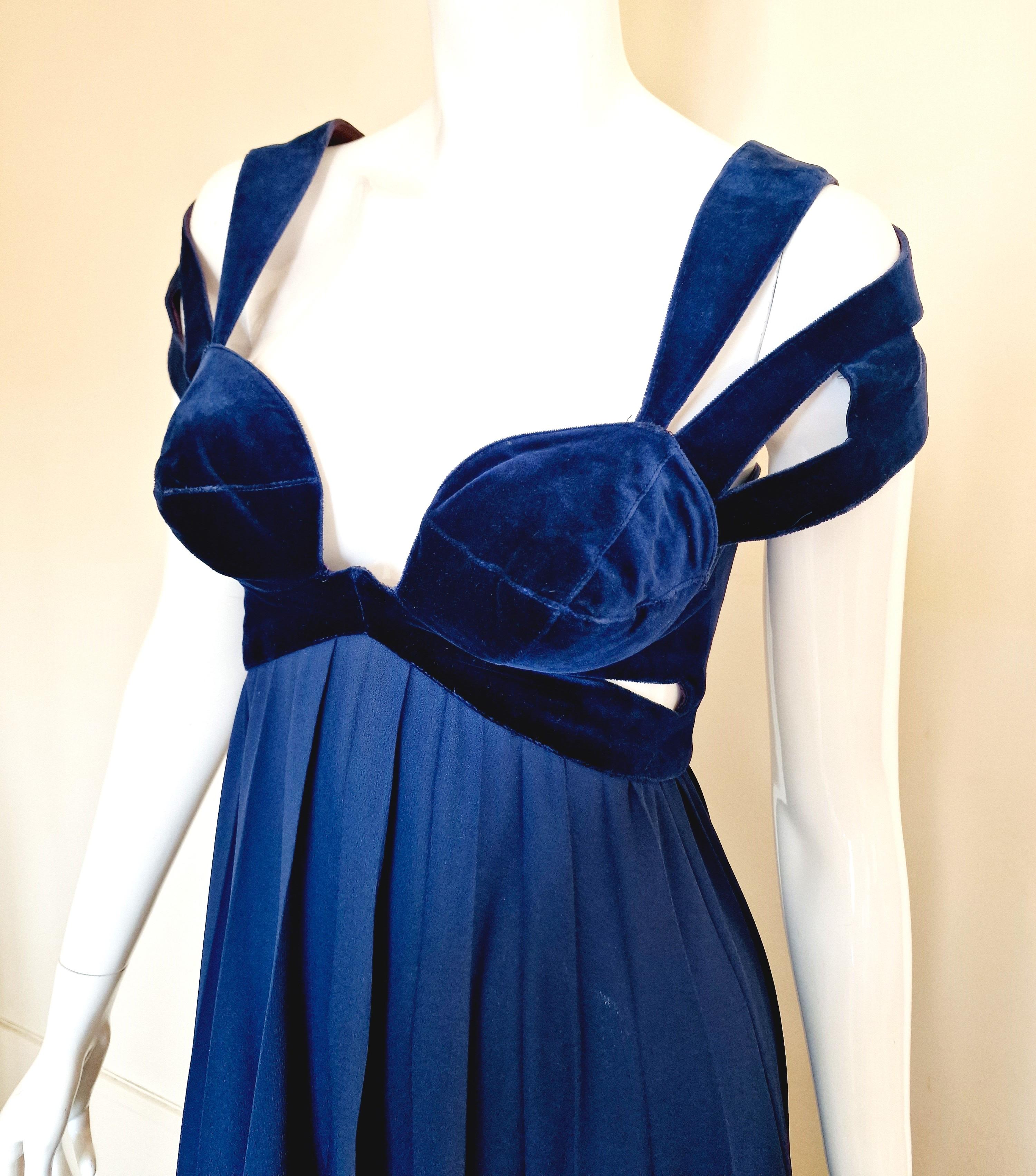 Thierry Mugler Runway 1992 S/S Cut-Out Demi Moore Blue Evening Maxi Dress Gown For Sale 4