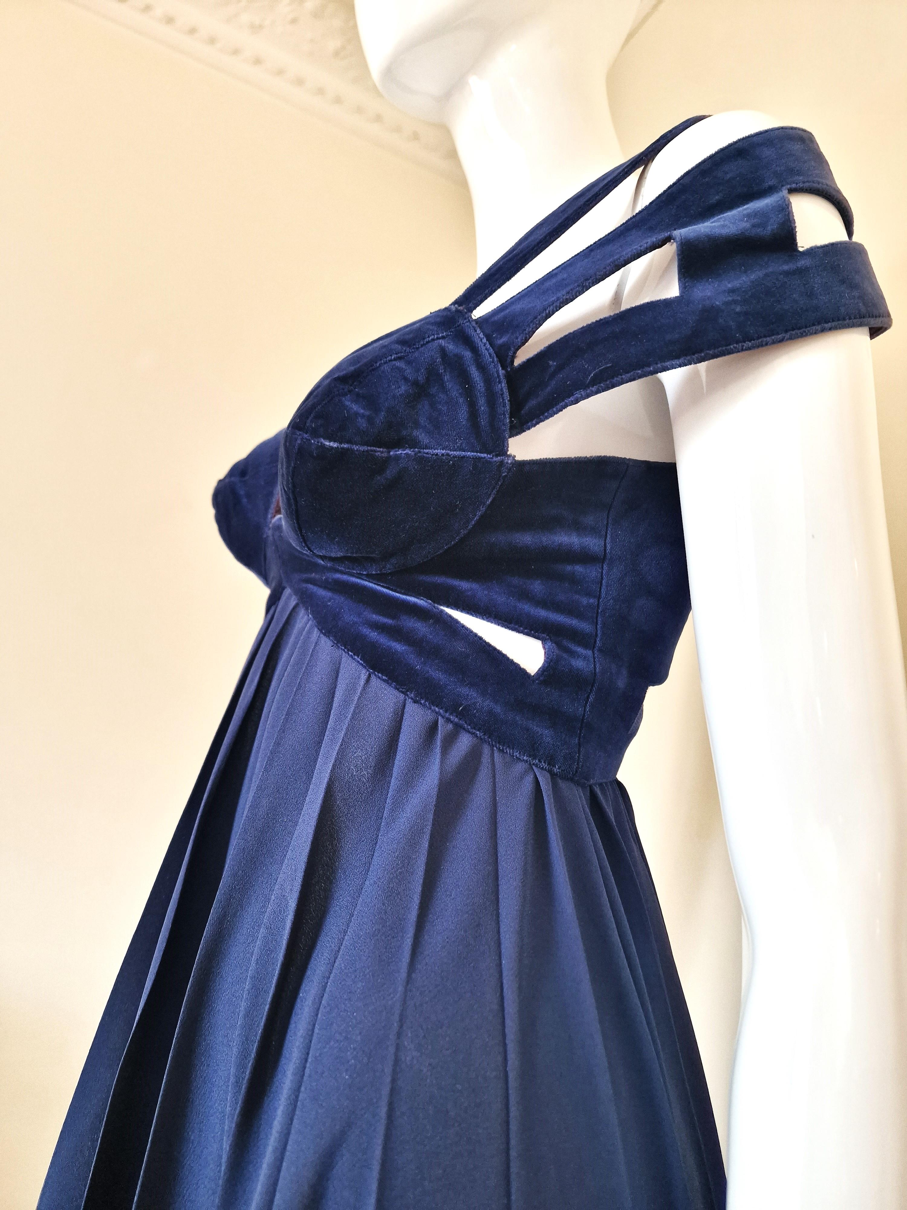 Thierry Mugler Runway 1992 S/S Cut-Out Demi Moore Blue Evening Maxi Dress Gown For Sale 6