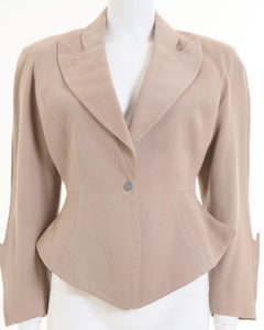 Thierry Mugler S/S 1989 'Les Atlantes' Beigefarbene skulpturale Blazerjacke