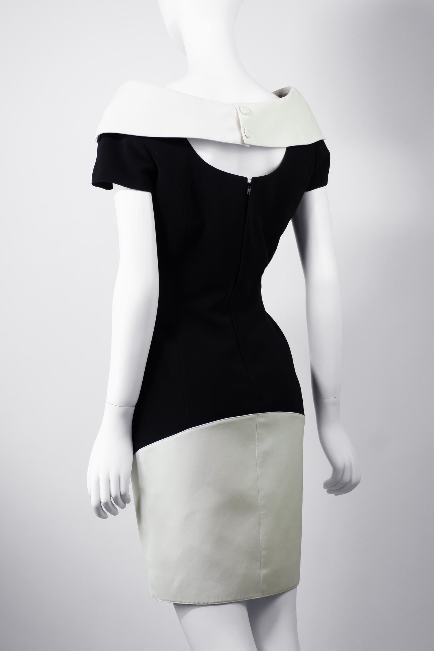 Thierry Mugler S/S 1996 Rare Vintage Sculptural Hourglass Dress FR40 For Sale 2