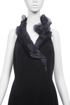 THIERRY MUGLER S/S 1999 Abendkleid mit plastischem Kragen FR40