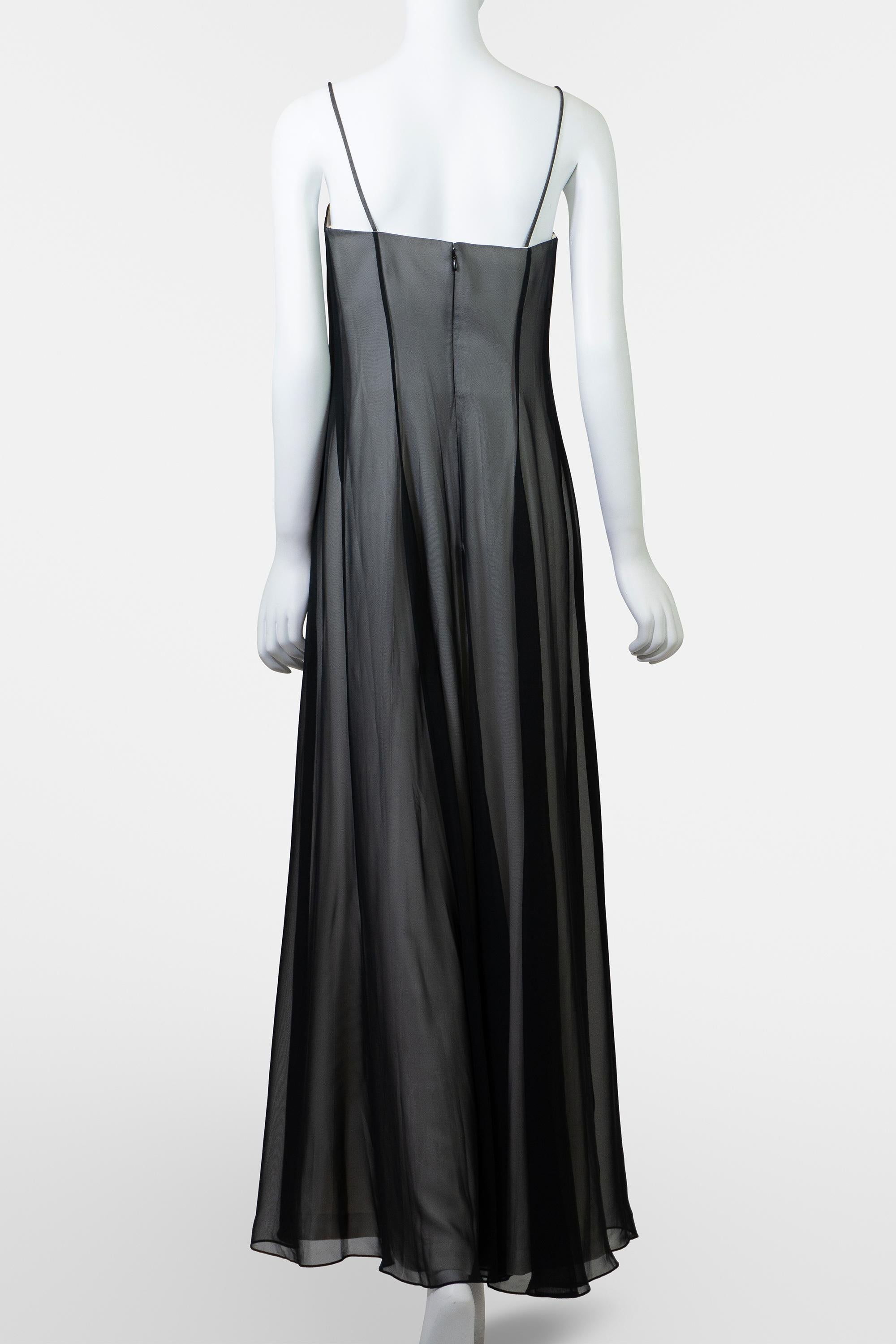 De las mujeres Thierry Mugler Pasarela Primavera Verano 1999 Vestido de gasa transparente en venta