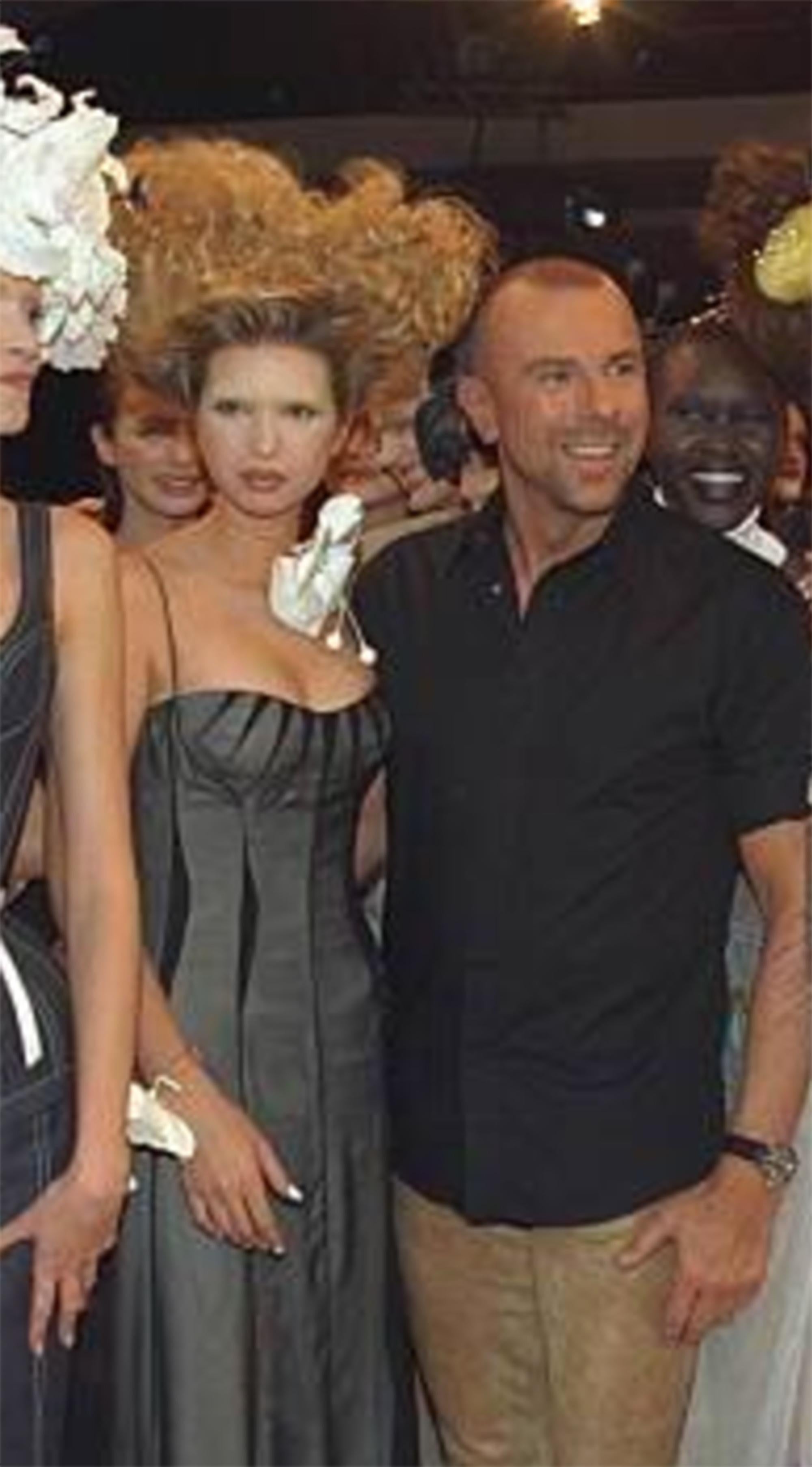 Thierry Mugler Pasarela Primavera Verano 1999 Vestido de gasa transparente en venta 3