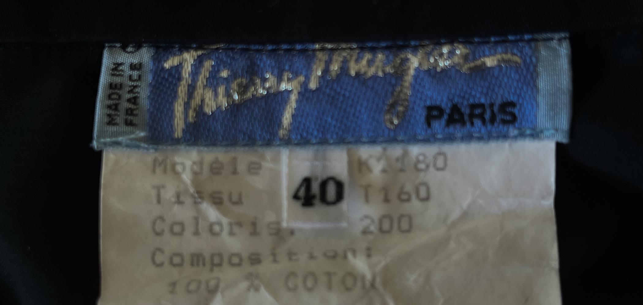 Thierry Mugler SS 1989 LES ATLANTES Ensemble Black Skirt Suit For Sale 2