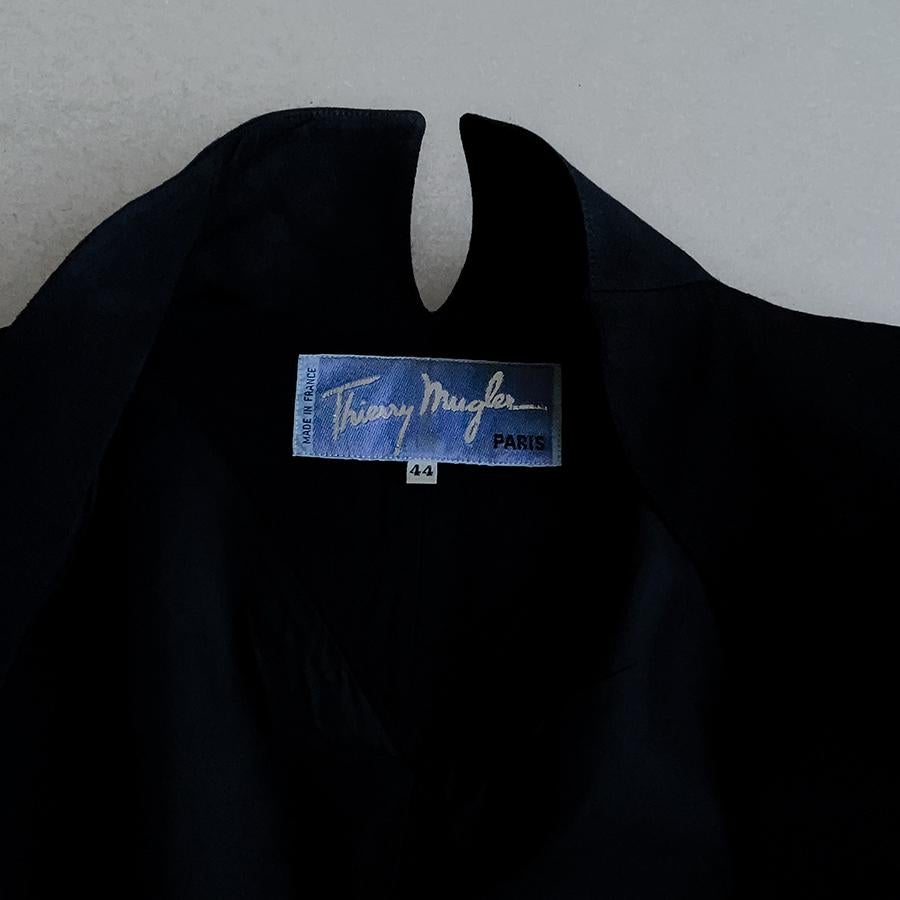Thierry Mugler SS 1989 Les Atlantes Jacket Black Dramatic Sculptural Archive For Sale 3