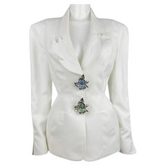 Veste ornée de broches blanches Thierry Mugler SS 1995