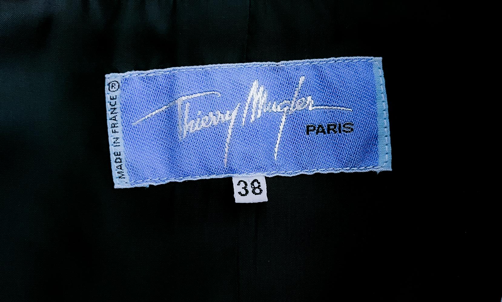 Thierry Mugler F/S 1994 Archivalischer ikonischer Laufsteg-Anzug mit skulpturalem Zickzack-Jackenrock und Rock im Angebot 7