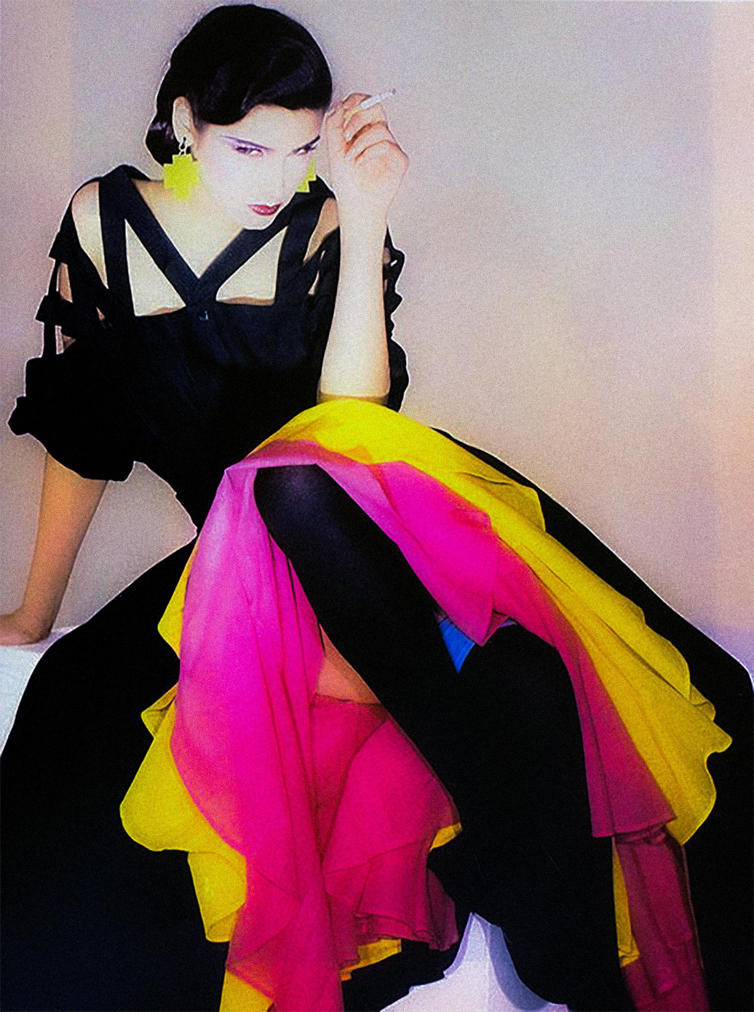 Thierry Mugler Atemberaubend Seltene Archivalien Schwarzes Leinen Göttin Kleid SS 1982 im Angebot 2