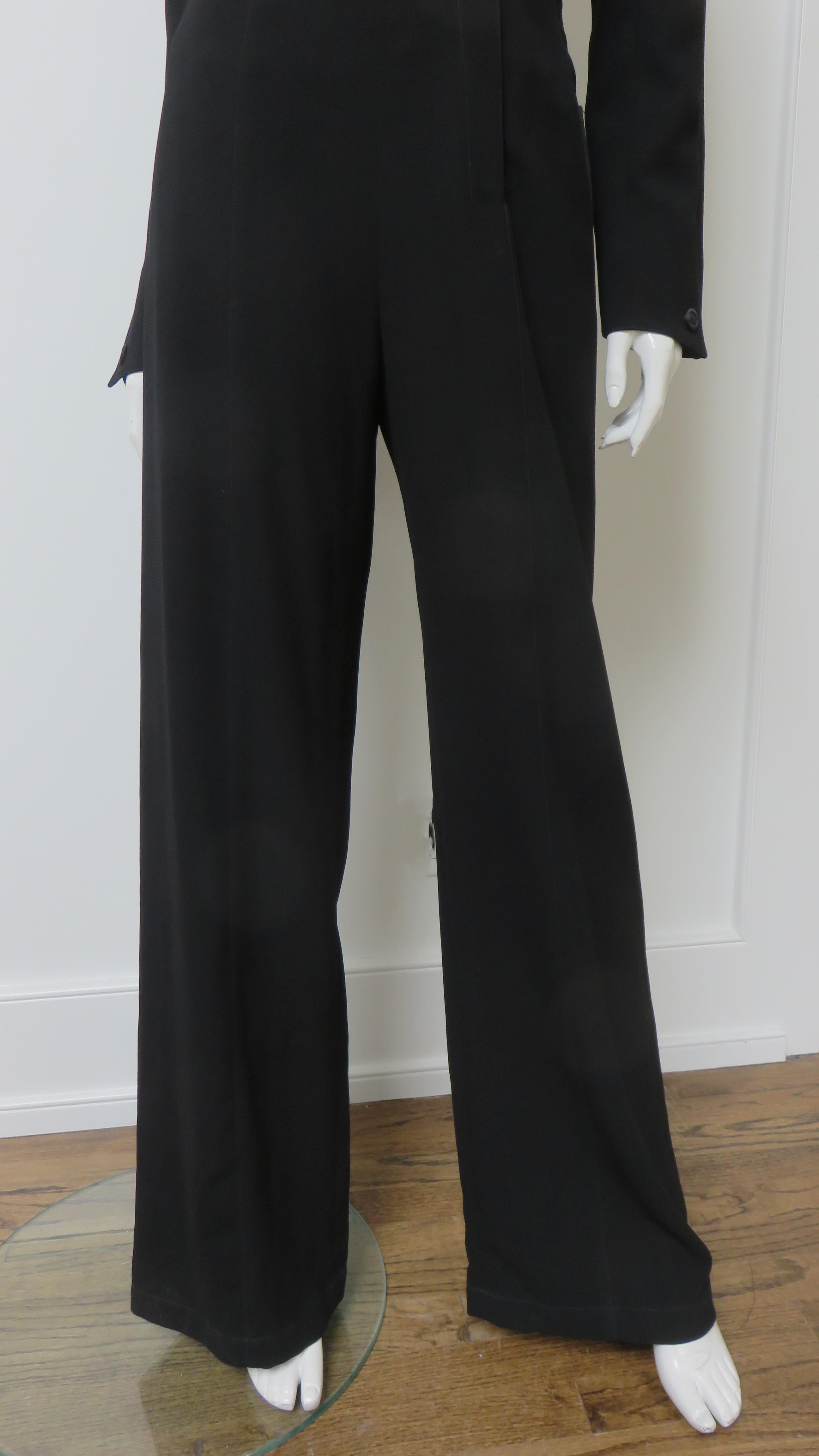 De las mujeres Mono de esmoquin Thierry Mugler Años 80 en venta