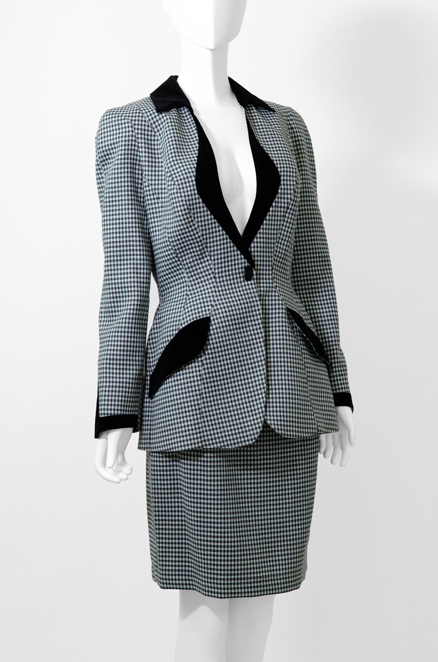 THIERRY MUGLER Vintage 1990er Gingham Sanduhrrock Anzug im Angebot 1
