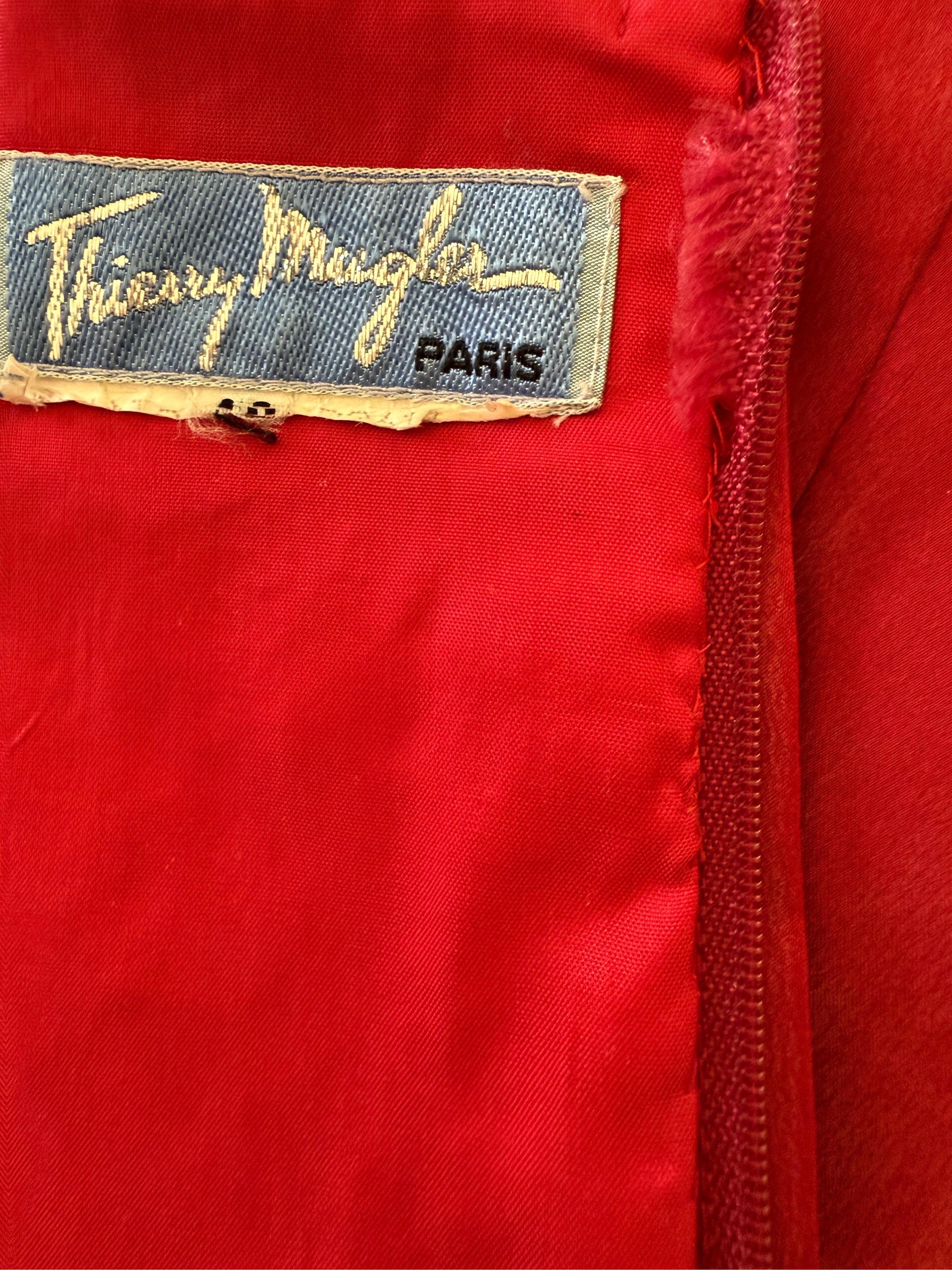 THIERRY MUGLER Vintage 1990's Rotes Seidenkorsett-Cocktailkleid m/  Gürtel im Angebot 9