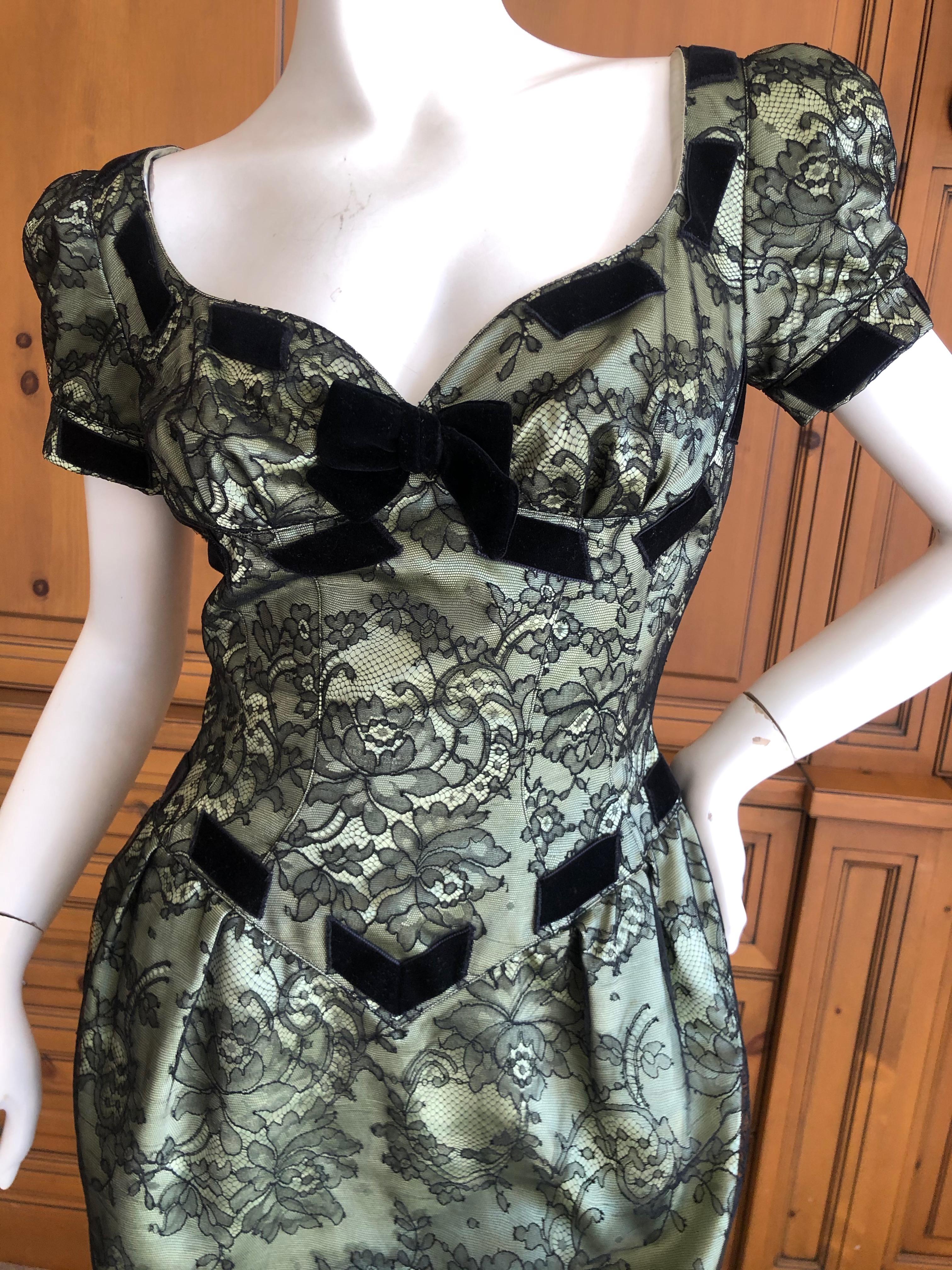Thierry Mugler Vintage 80's Sexy Silk Lined Lace Overlay Cocktail Dress
This is so much prettier than the photos show.
Size 38
 Bust 38