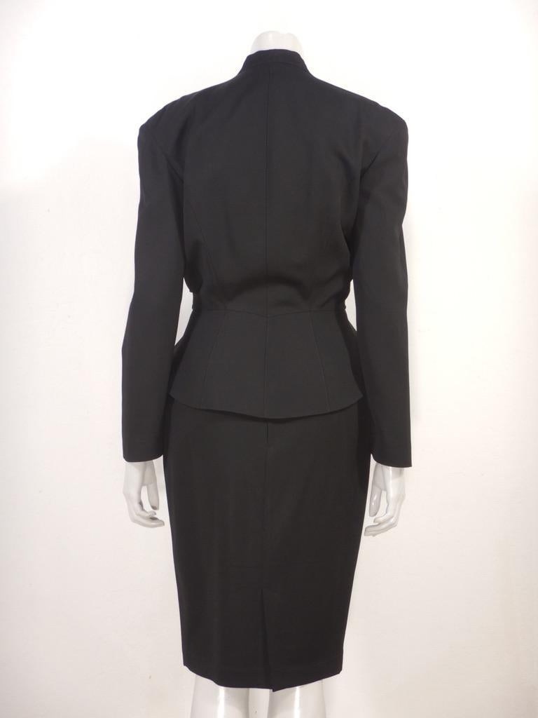 Thierry Mugler Vintage anni '90 Giacca Peplum Nera Gonna Abito In condizioni ottime in vendita a Oakland, CA