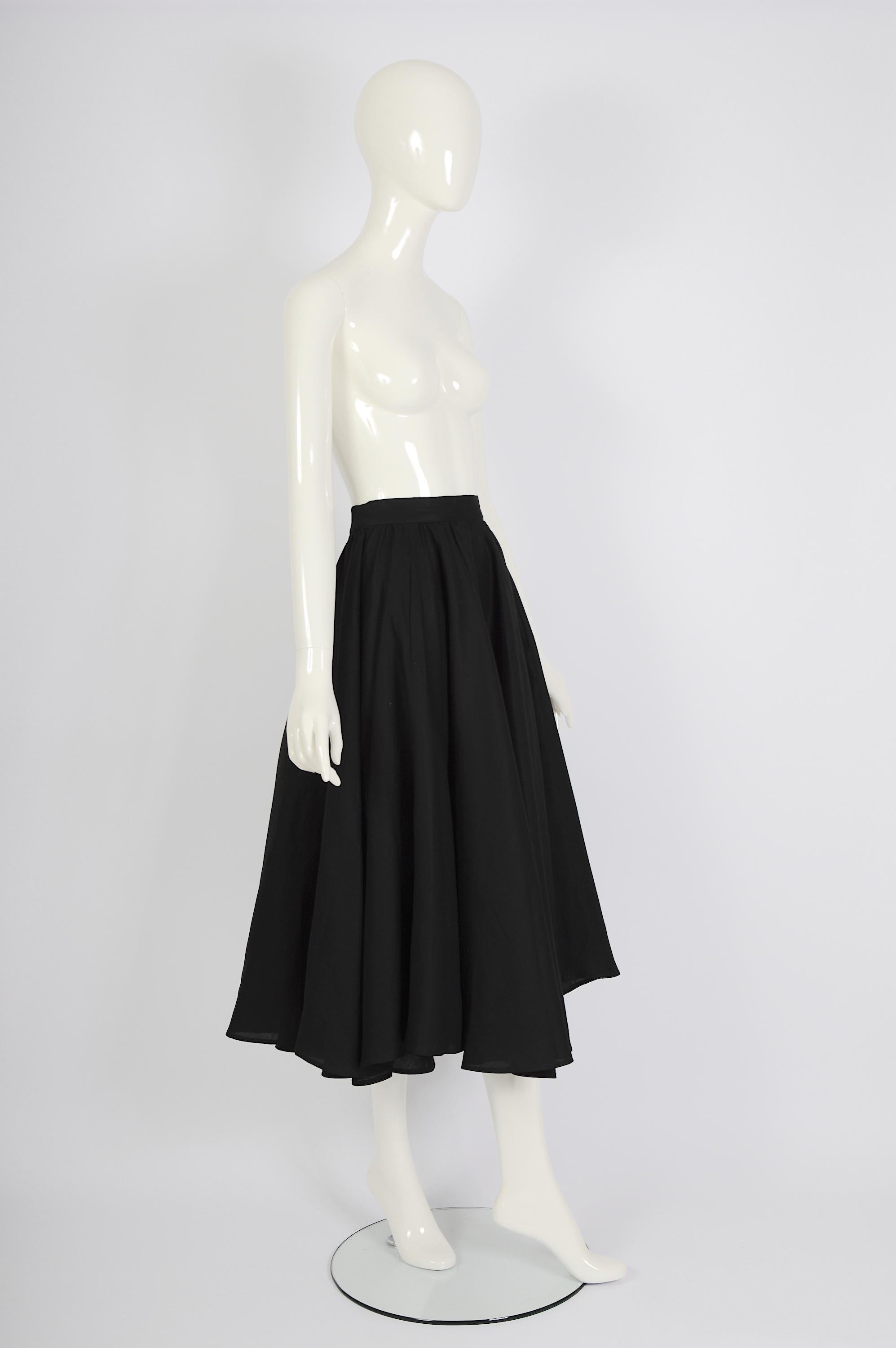 Thierry Mugler vintage black linen full circle swing skirt For Sale 4