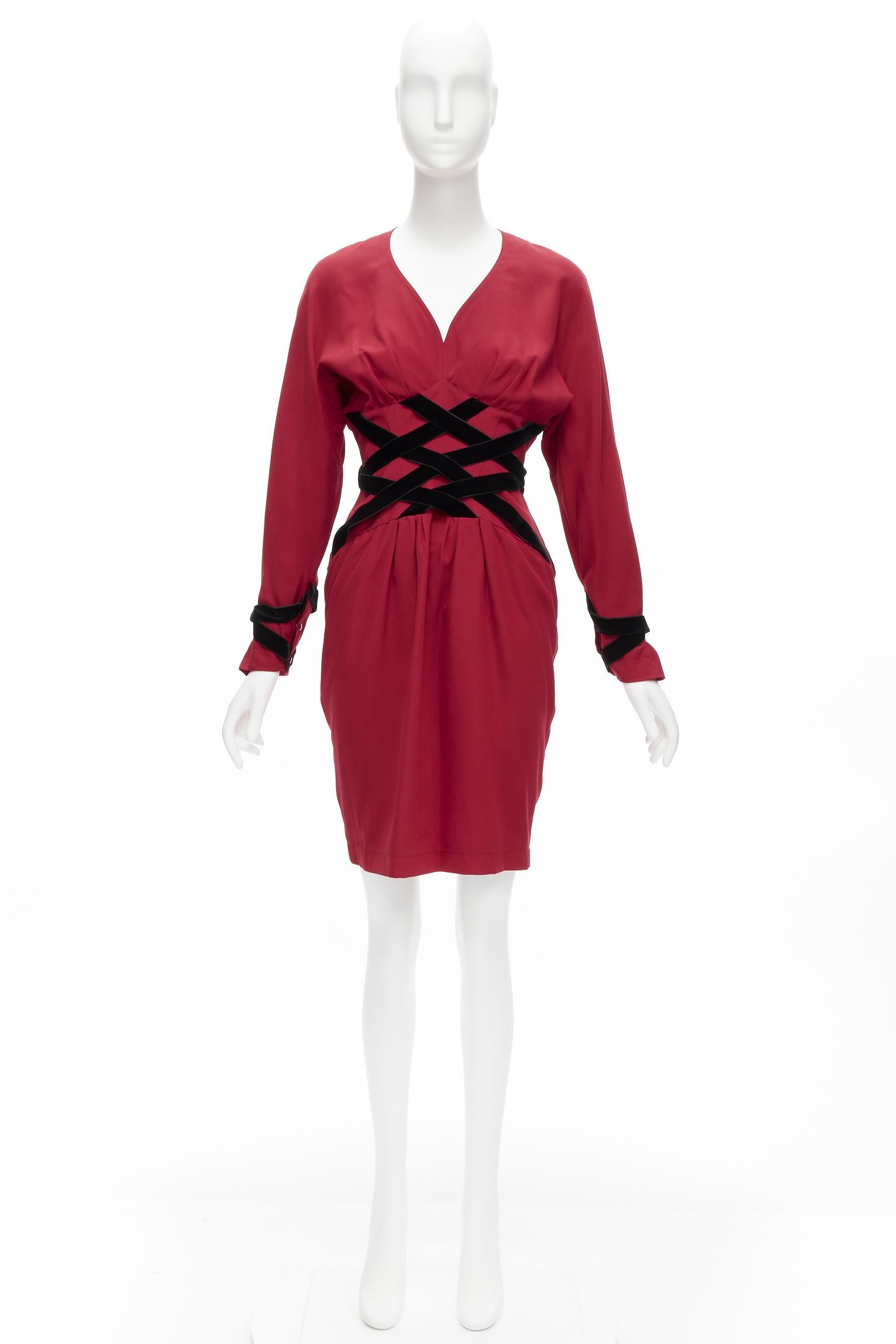 THIERRY MUGLER Vintage black velvet crisscross corset red cocktail dress IT7AR S For Sale 5