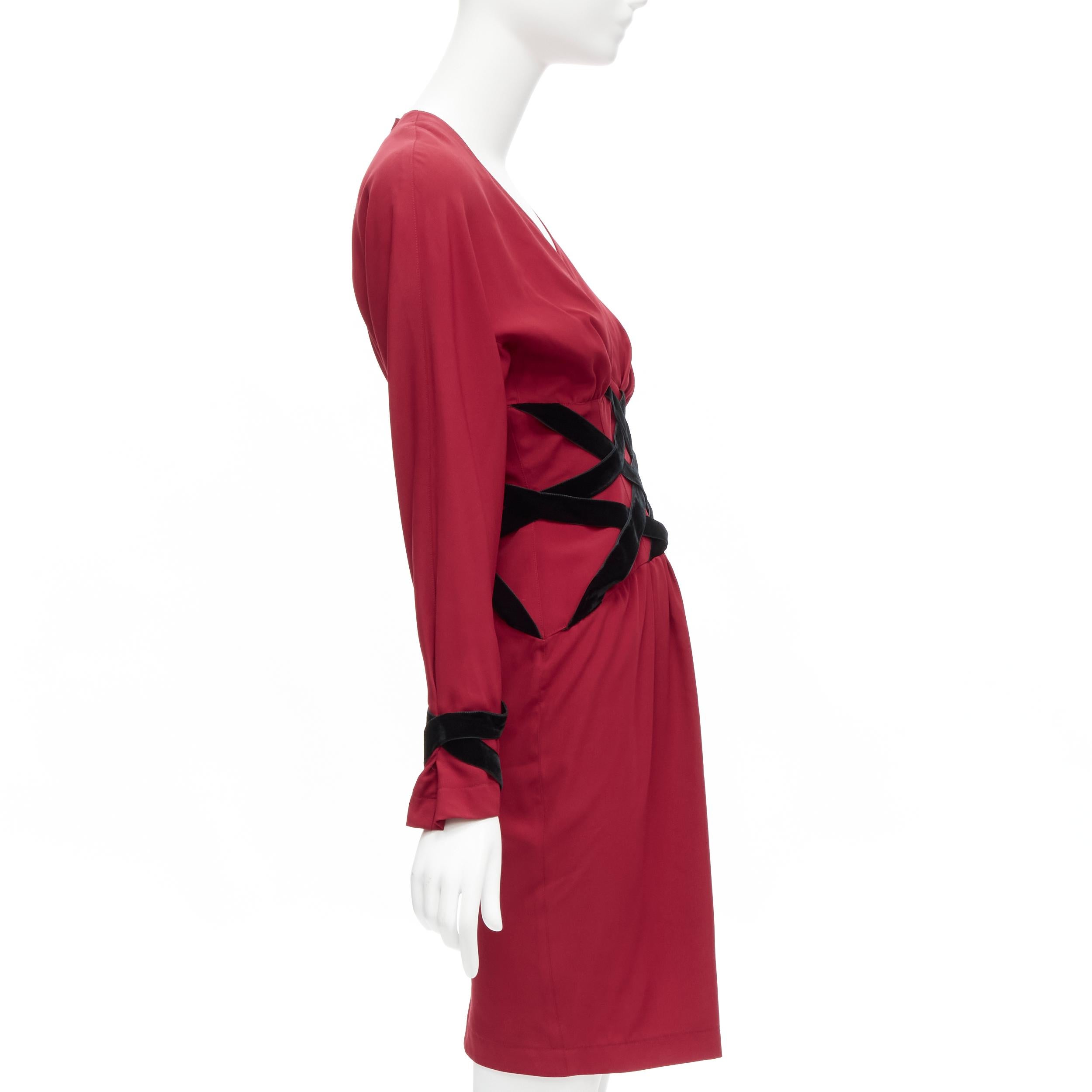 THIERRY MUGLER Vintage black velvet crisscross corset red cocktail dress IT7AR S In Excellent Condition For Sale In Hong Kong, NT