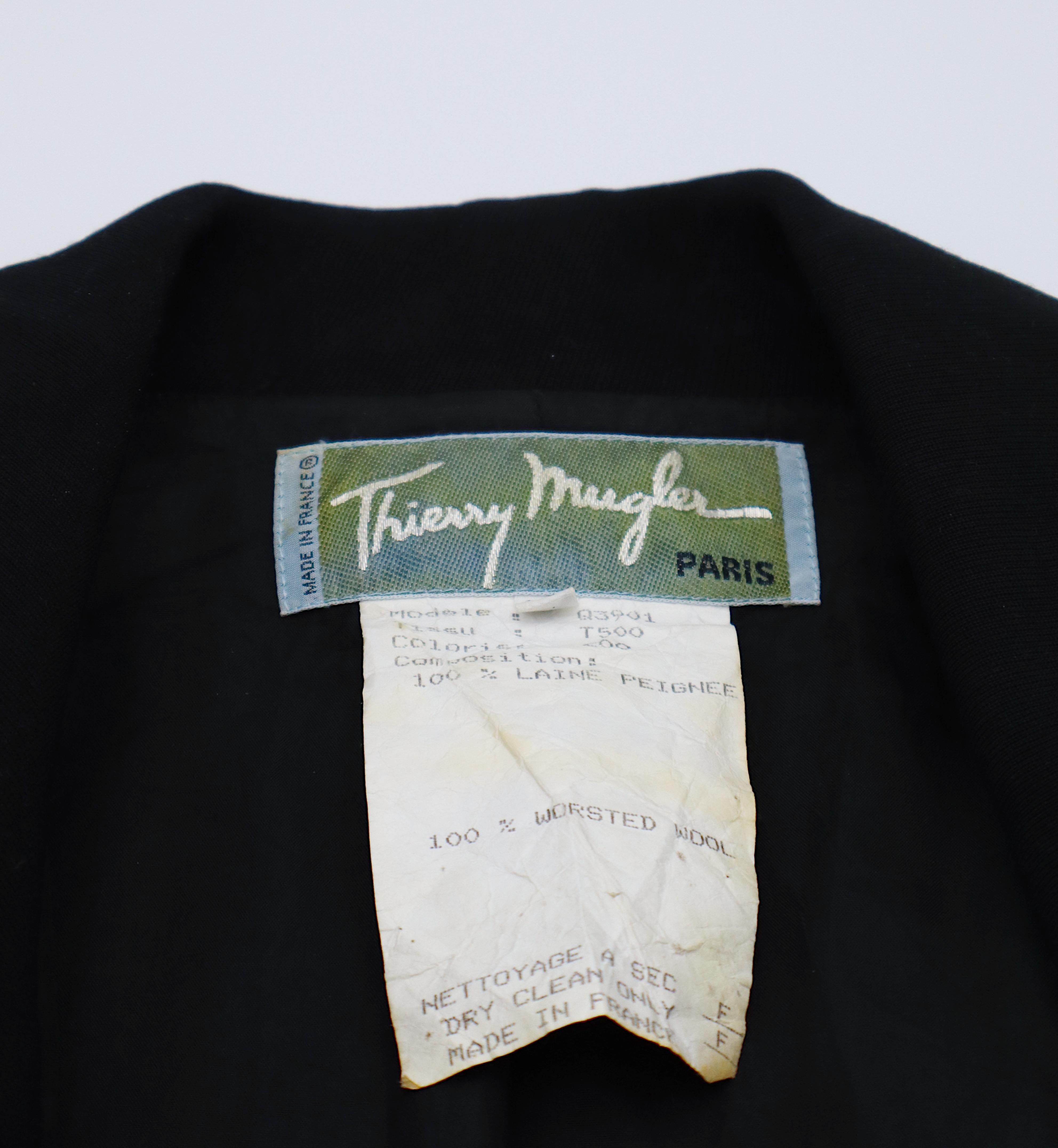 Thierry Mugler - Giacca Peplum in lana pettinata nera vintage in vendita 1