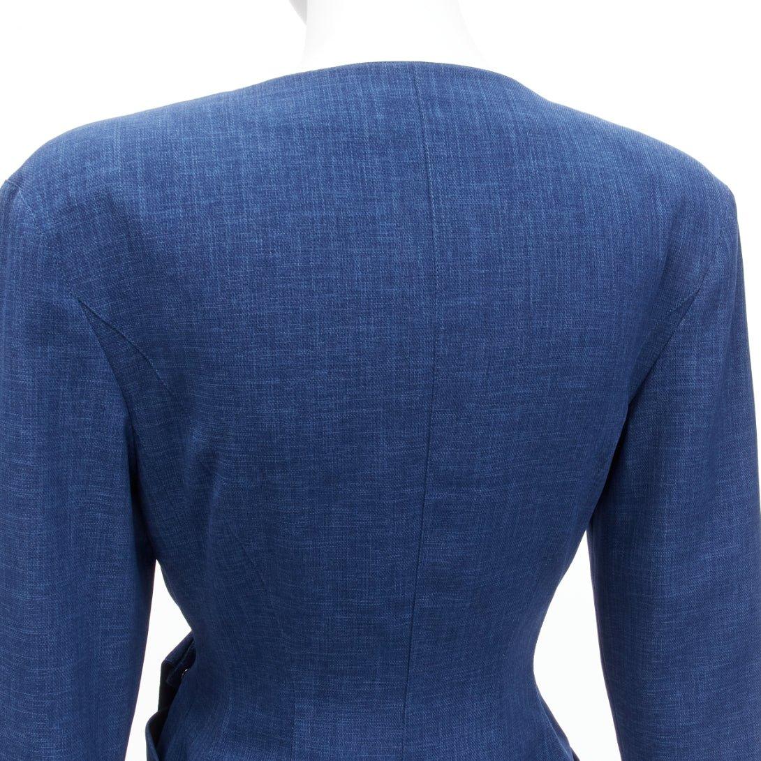 THIERRY MUGLER Vintage Blauer drapierter Blazer mit geschwungenem Kragen und Kraft 9AR S im Angebot 4