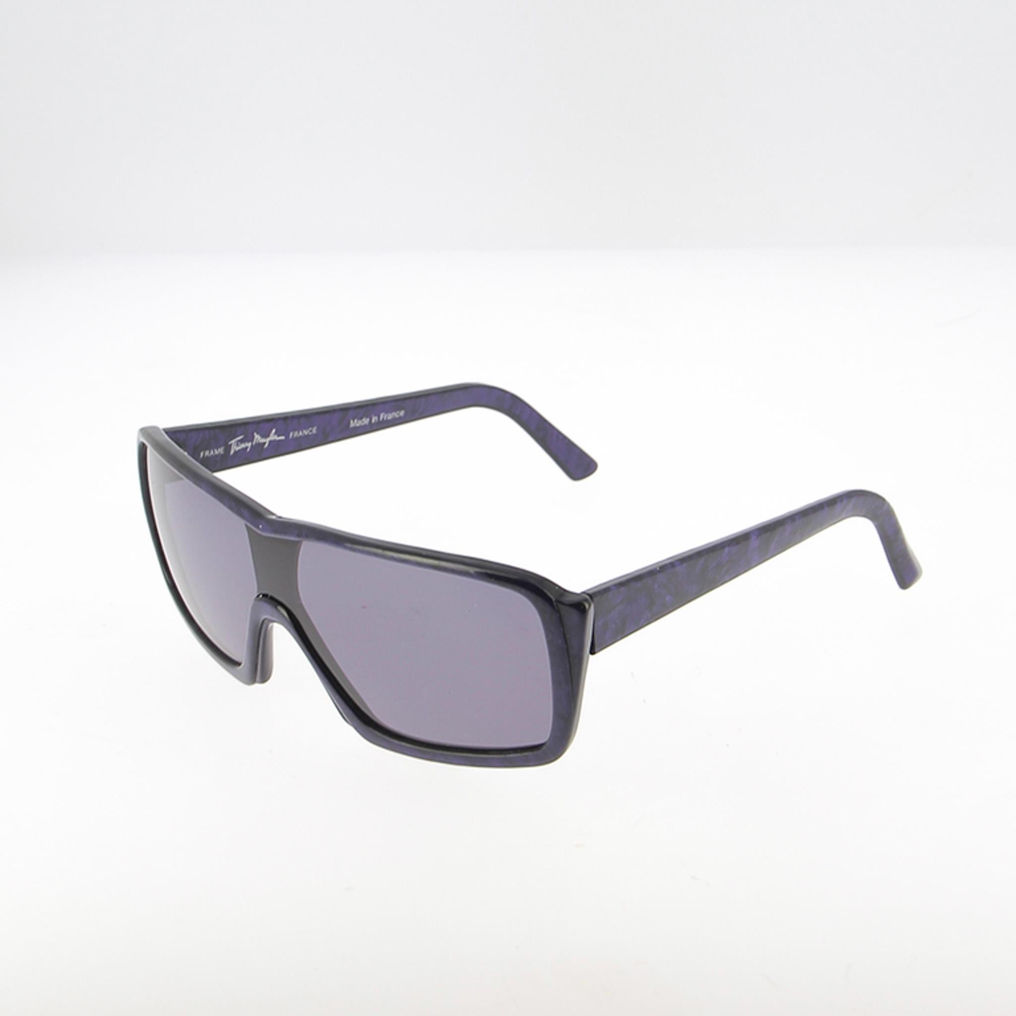 Grigio Occhiali vintage Thierry Mugler degli anni '90 - Courcelles in vendita
