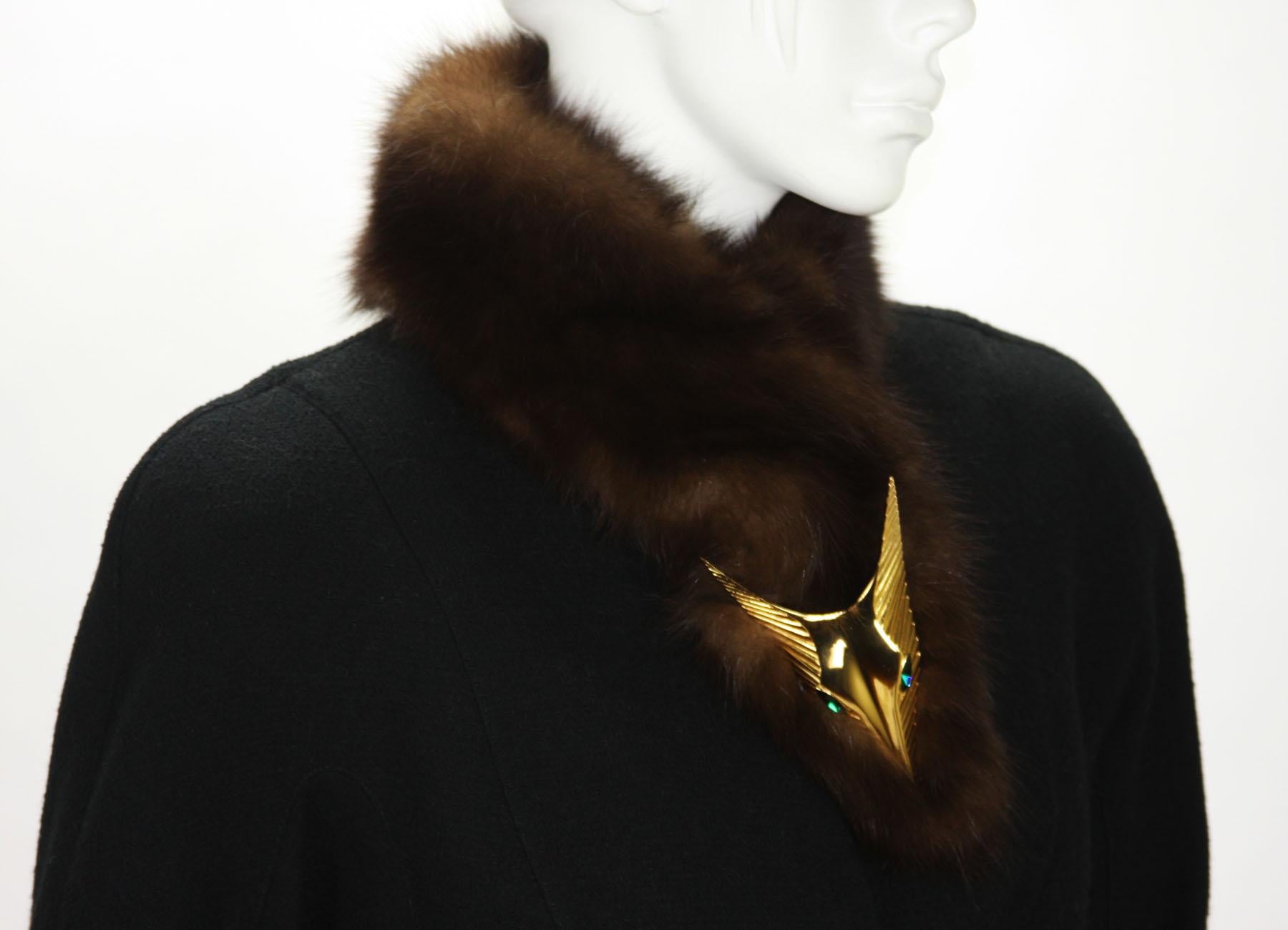 Thierry Mugler Vintage Fur Trim Exclusive Fox Face Brooch Wool Tailcoat Blazer In Excellent Condition In Montgomery, TX