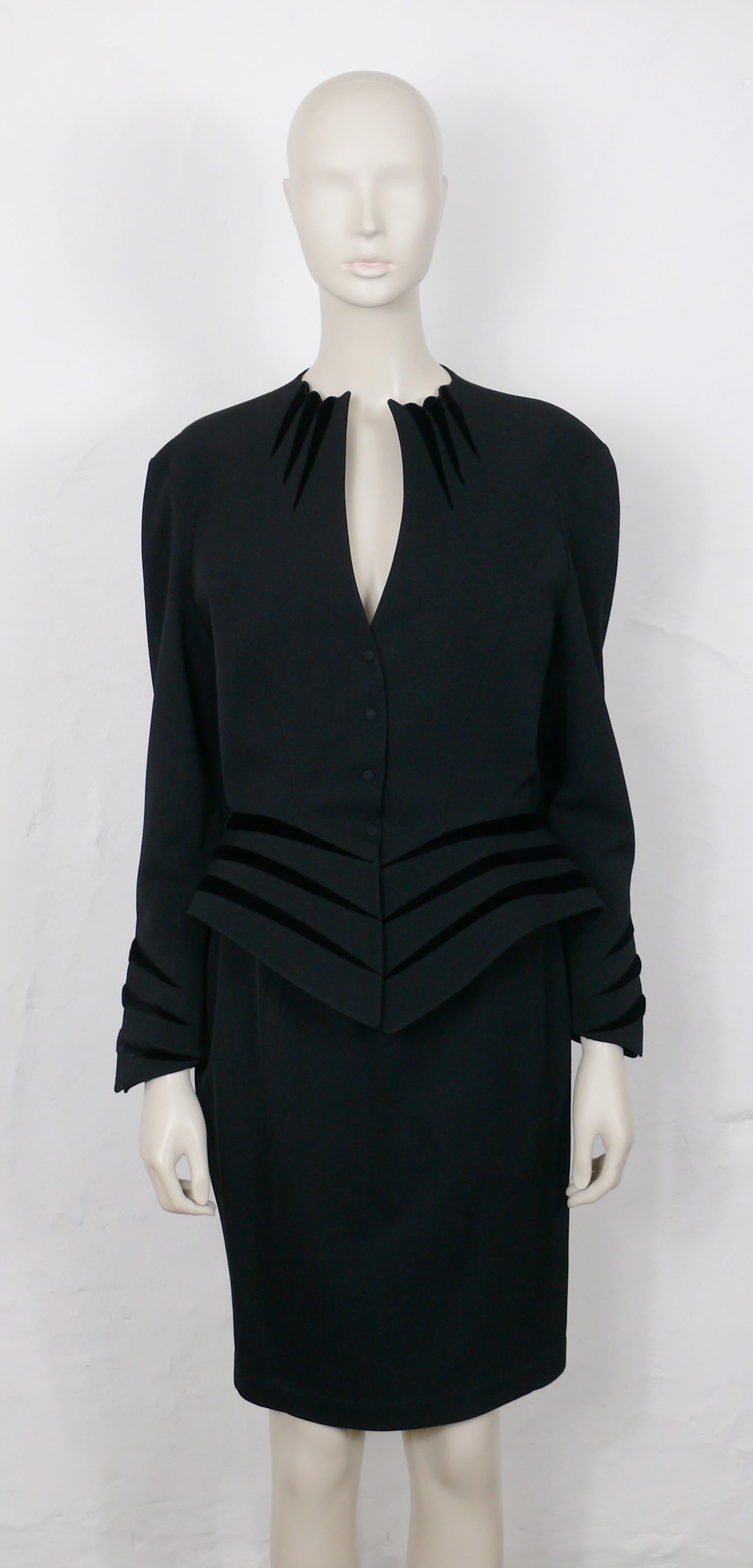 Thierry Mugler Vintage Iconic Black Worsted Wool and Velvet Claws Suit For Sale 1