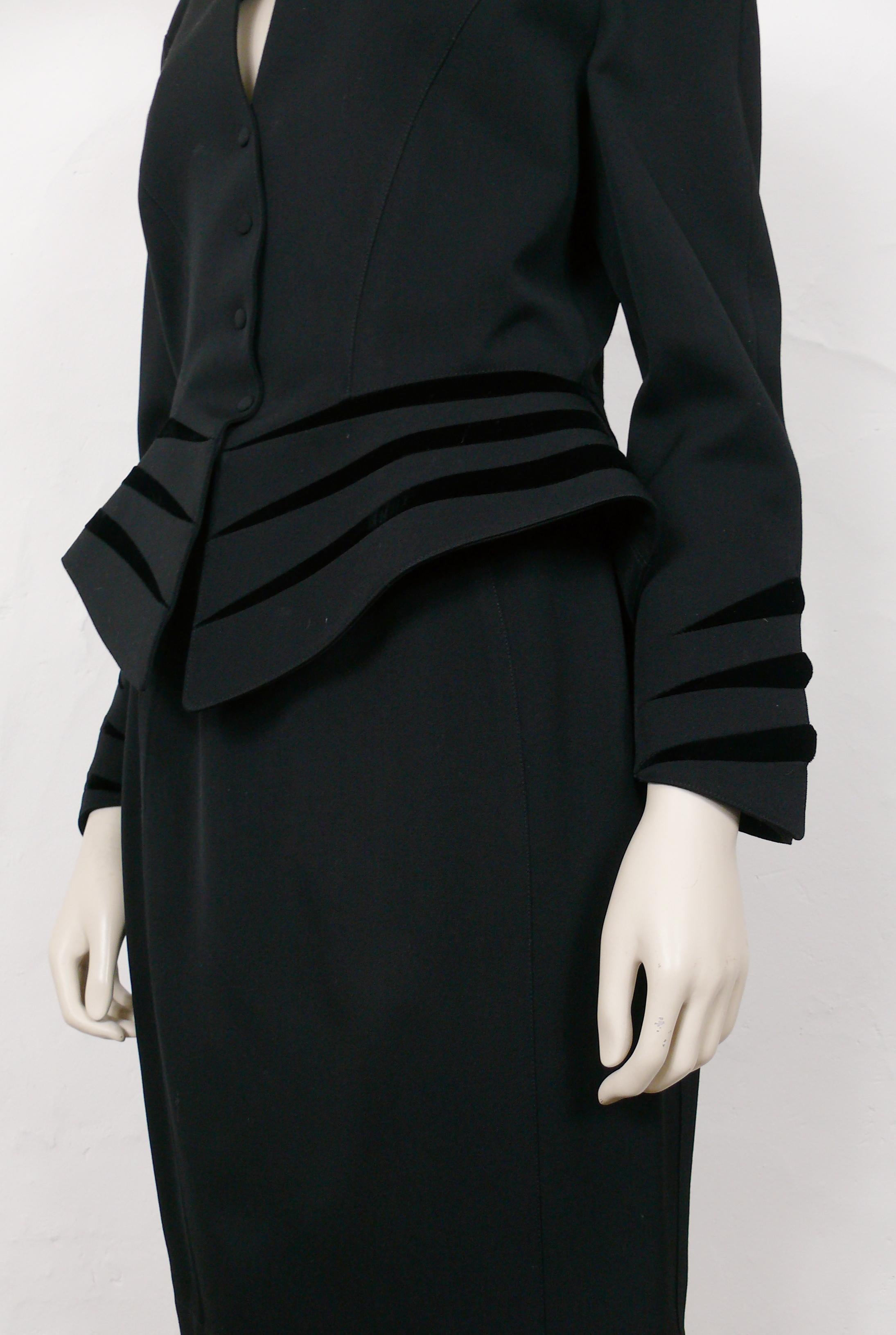 Thierry Mugler Vintage Iconic Black Worsted Wool and Velvet Claws Suit For Sale 4