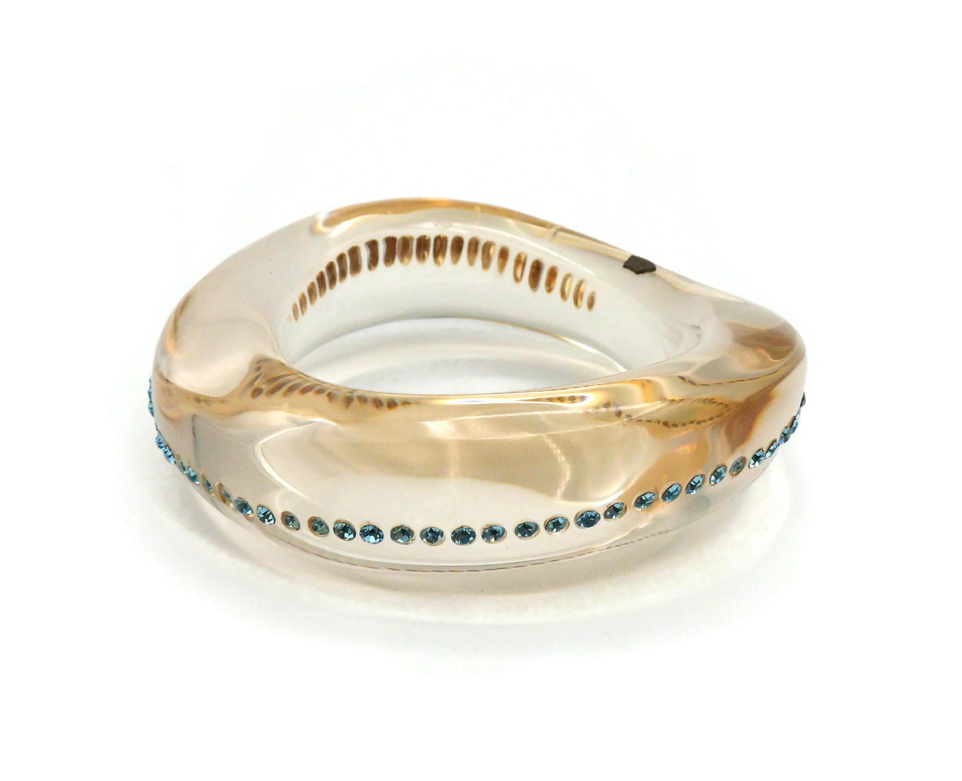 THIERRY MUGLER Pulsera vintage de resina enjoyada en venta 9