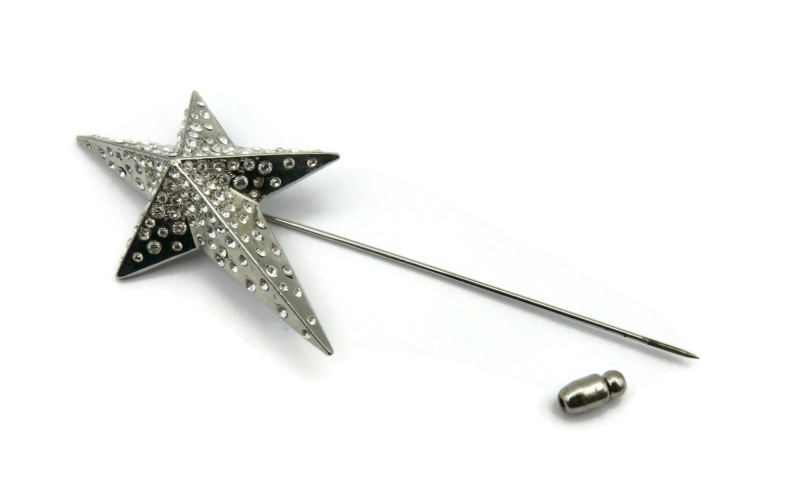 THIERRY MUGLER Vintage Jewelled Silver Tone Iconic Star Lapel Pin For Sale 1