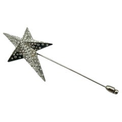 THIERRY MUGLER Vintage Jewelled Silver Tone Iconic Star Lapel Pin
