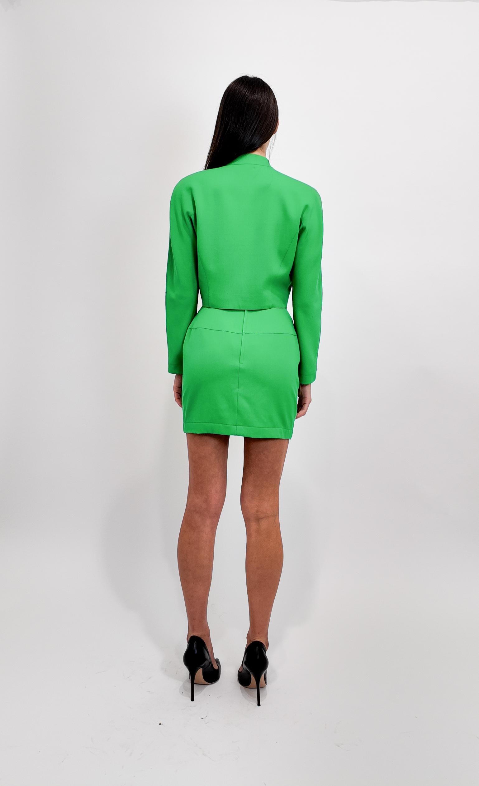 Ensemble veste et jupe vintage de Thierry Mugler en vert Kelly Bon état - En vente à Los Angeles, CA