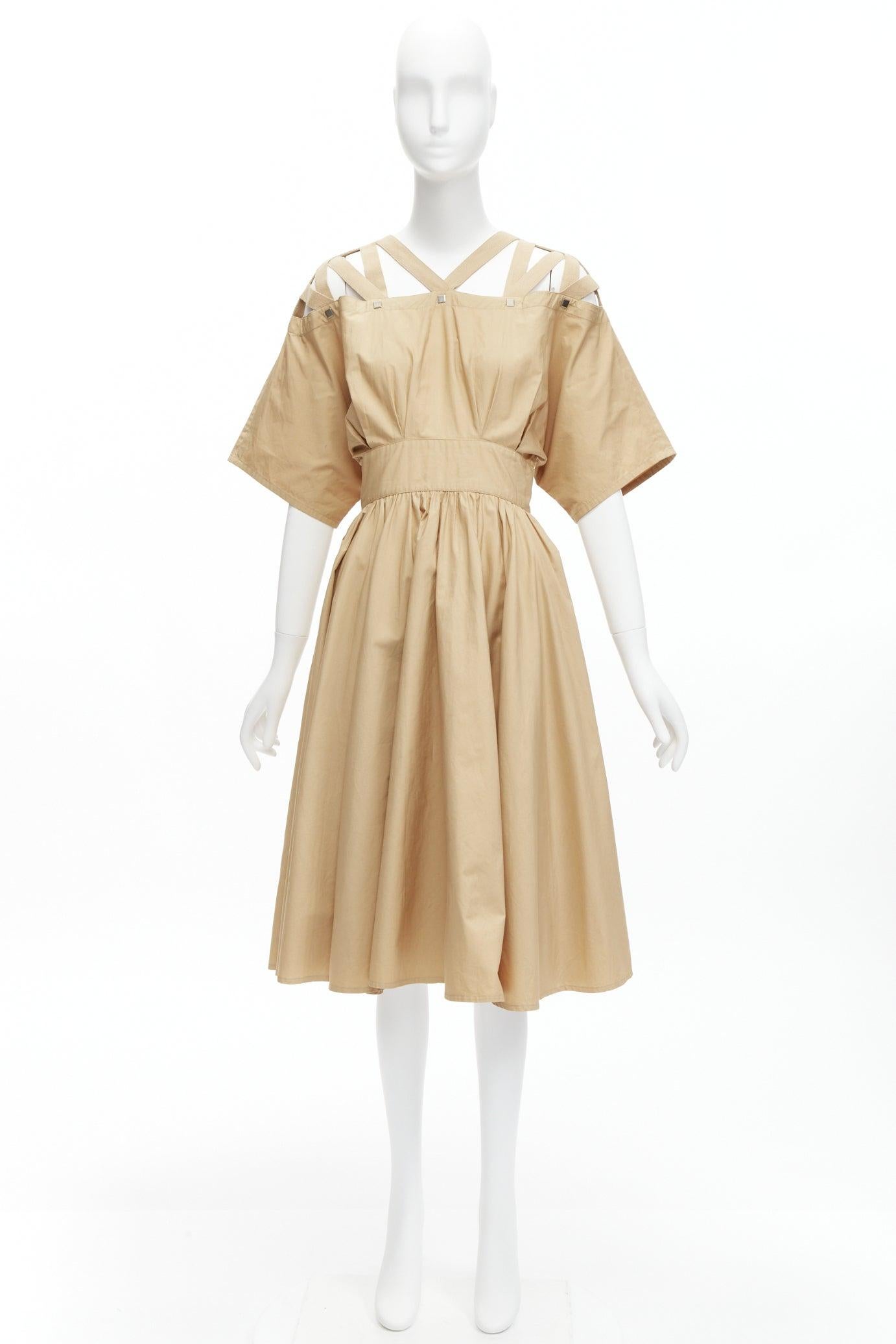 THIERRY MUGLER Robe vintage en coton kaki à bretelles et clous carrés IT9A3 S en vente 6